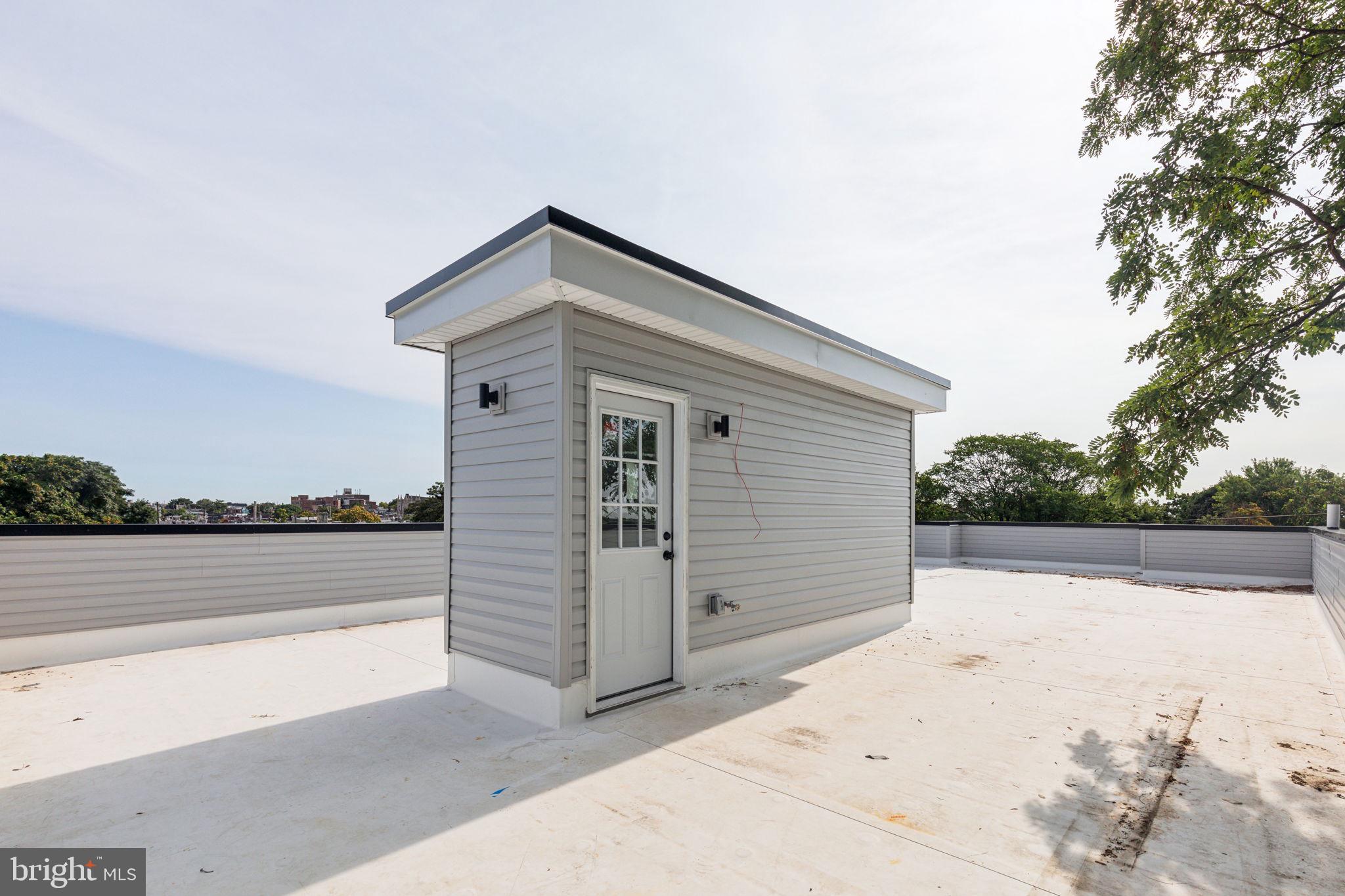 WEST KENSINGTON - Residential Lease