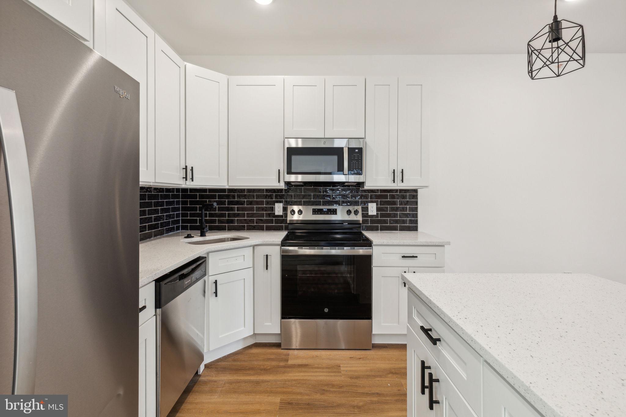 WEST KENSINGTON - Residential Lease