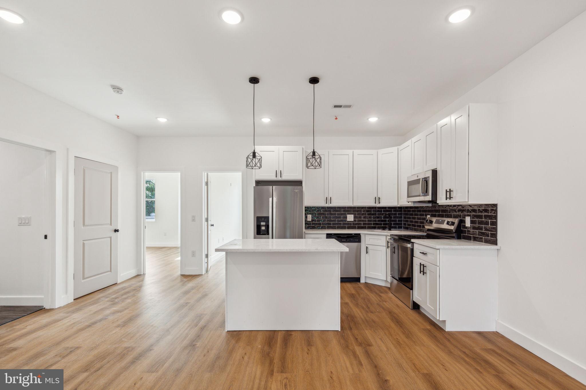 WEST KENSINGTON - Residential Lease