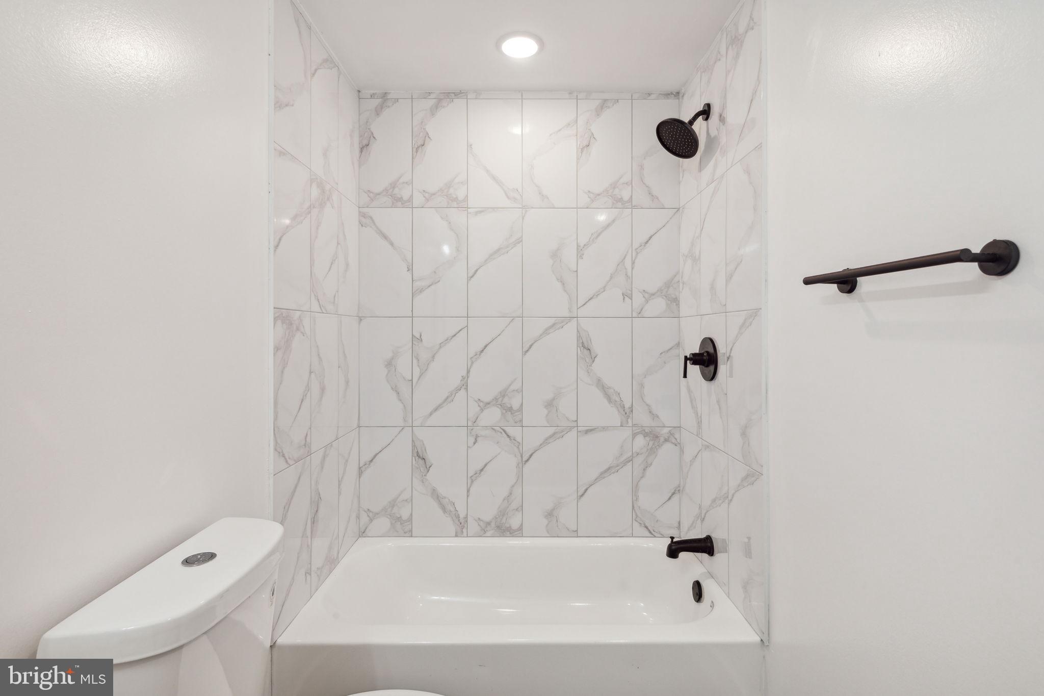 WEST KENSINGTON - Residential Lease