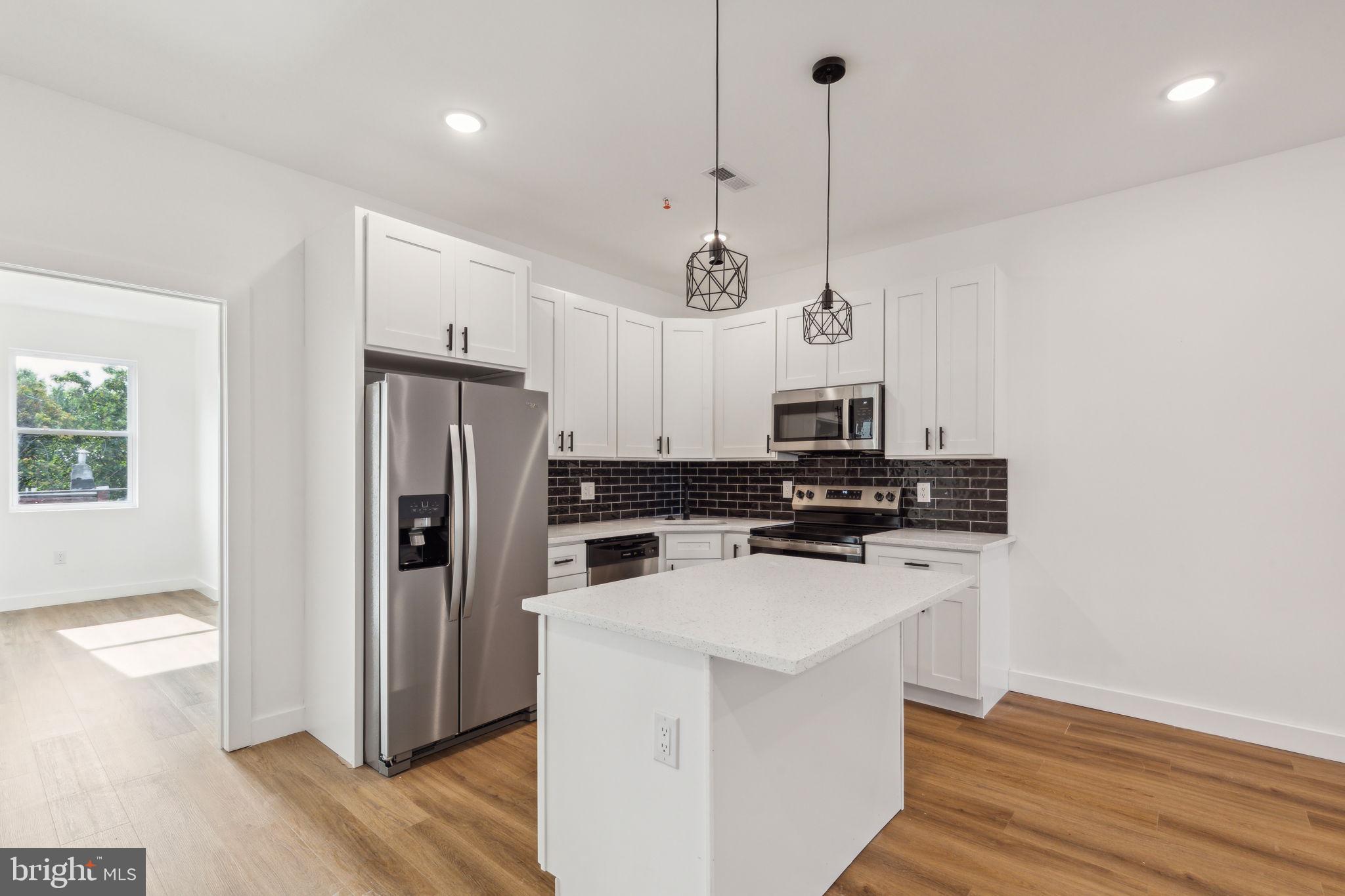 WEST KENSINGTON - Residential Lease