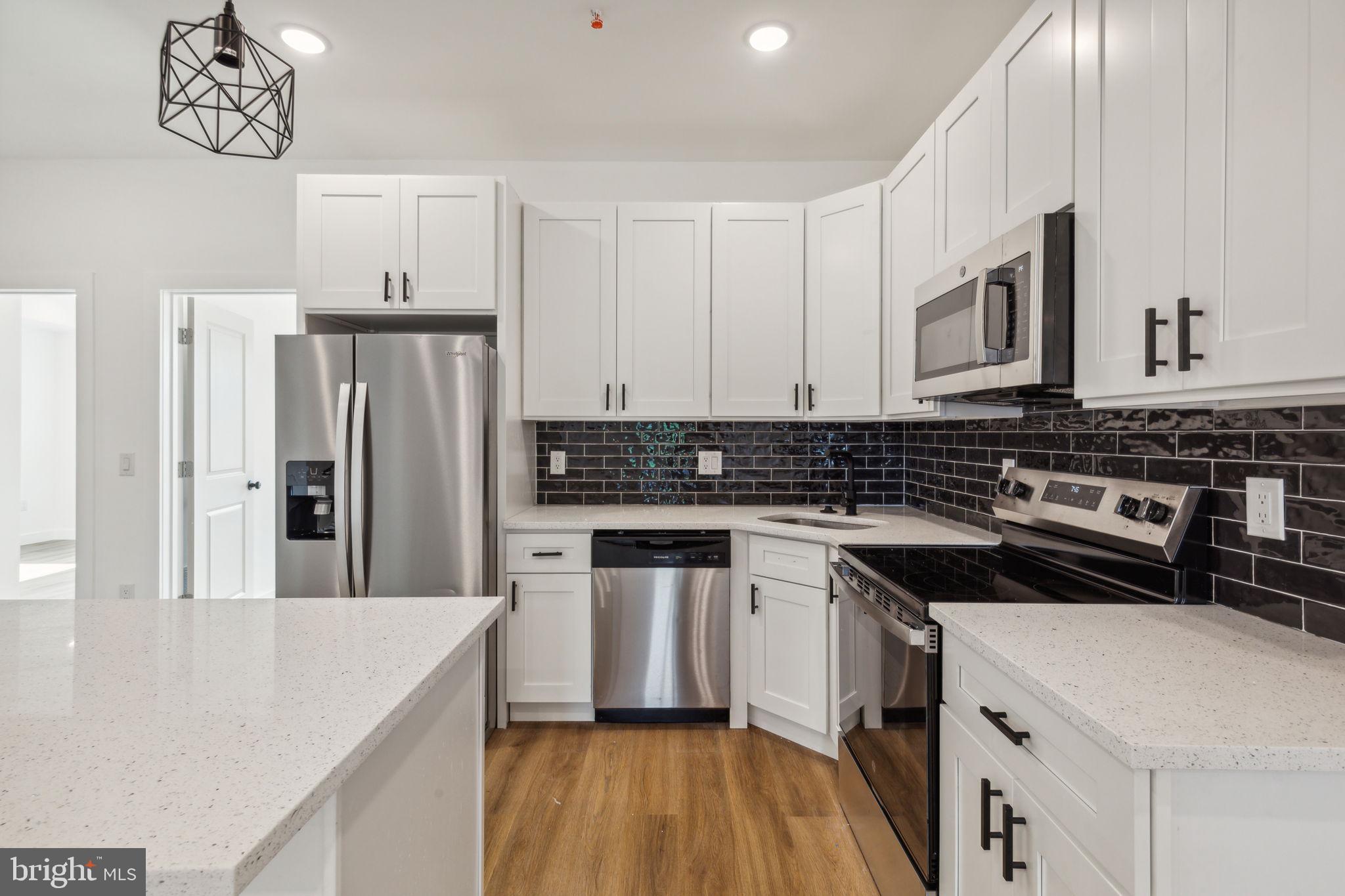 WEST KENSINGTON - Residential Lease