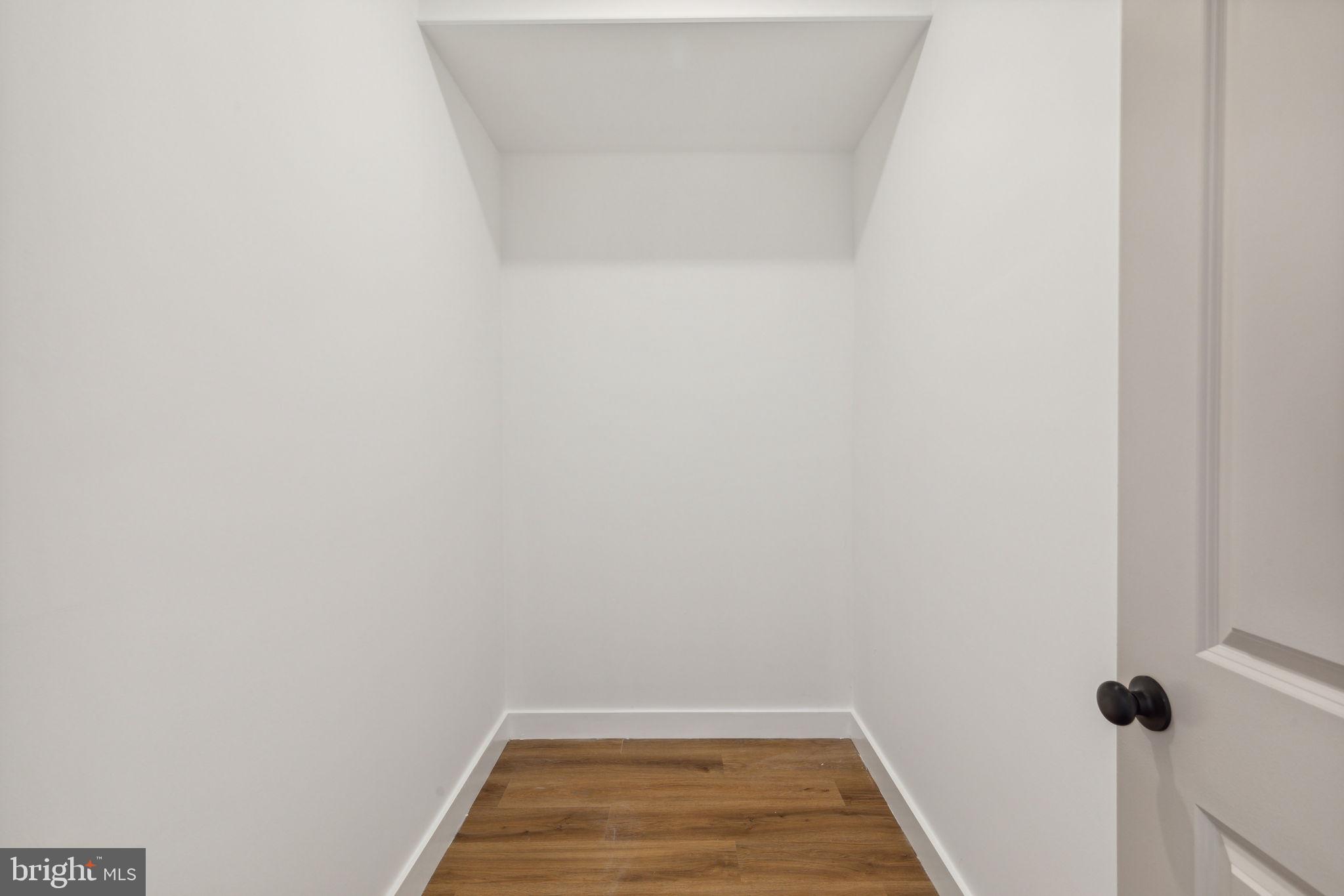 WEST KENSINGTON - Residential Lease