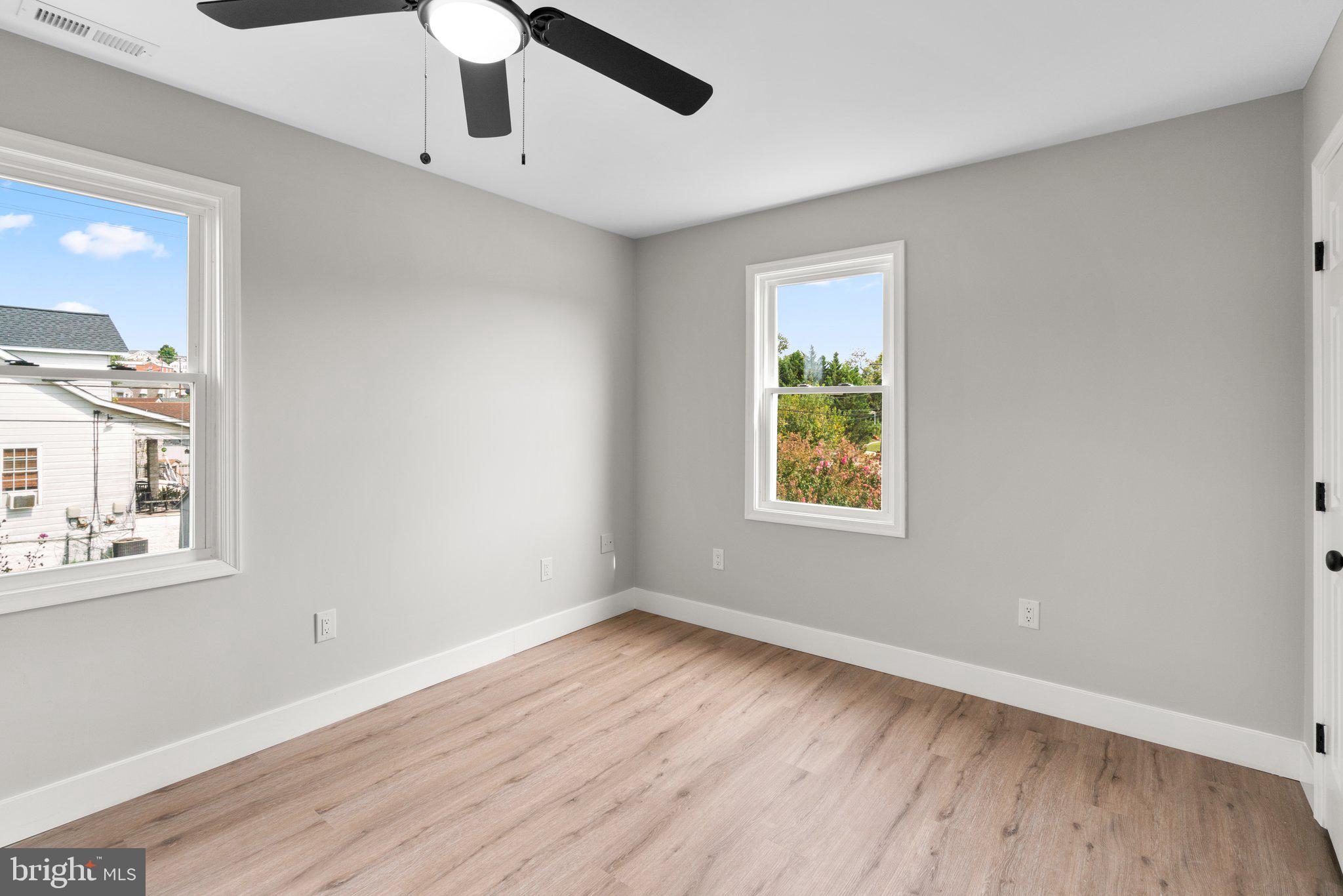 GRACELAND PARK - Residential