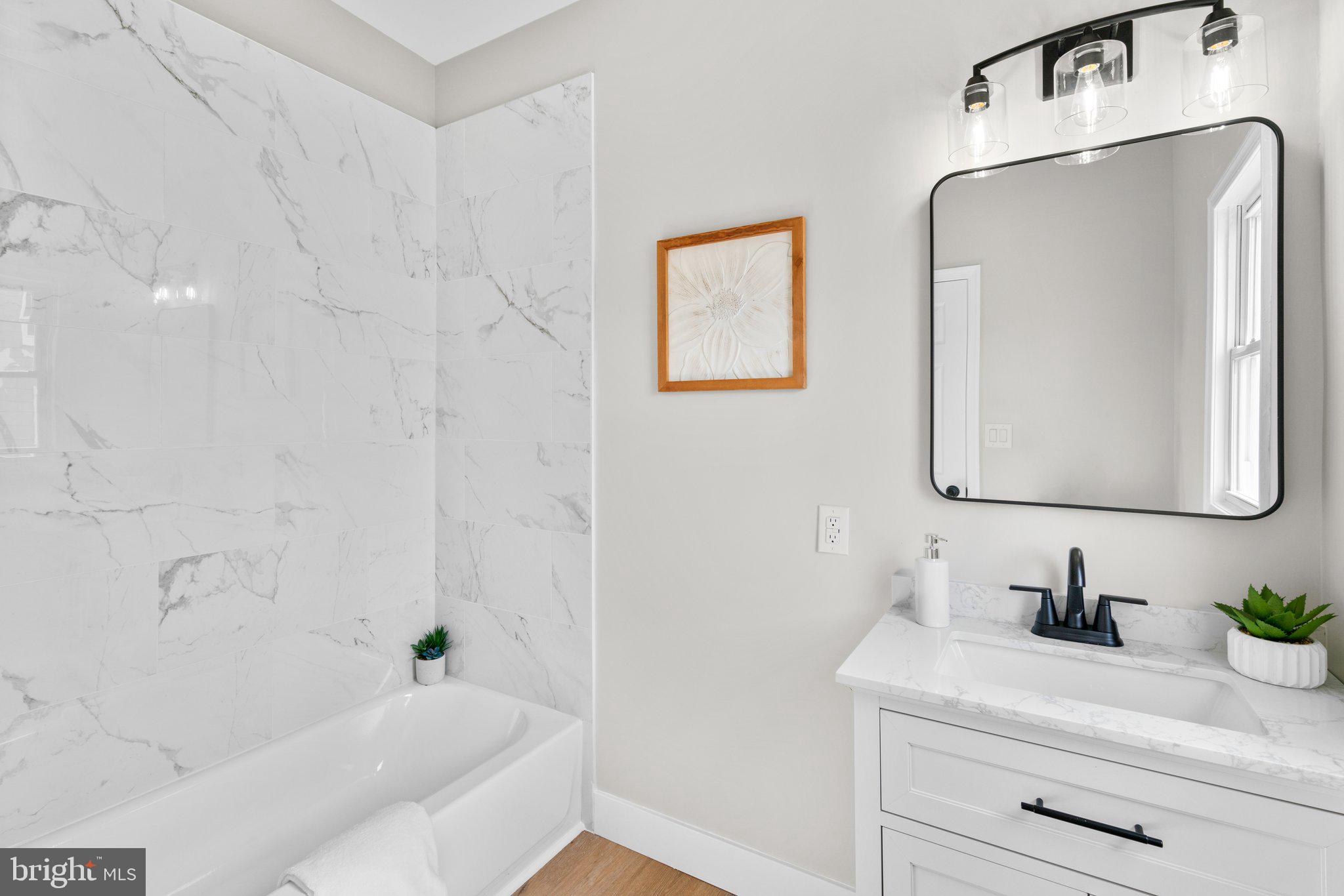 GRACELAND PARK - Residential