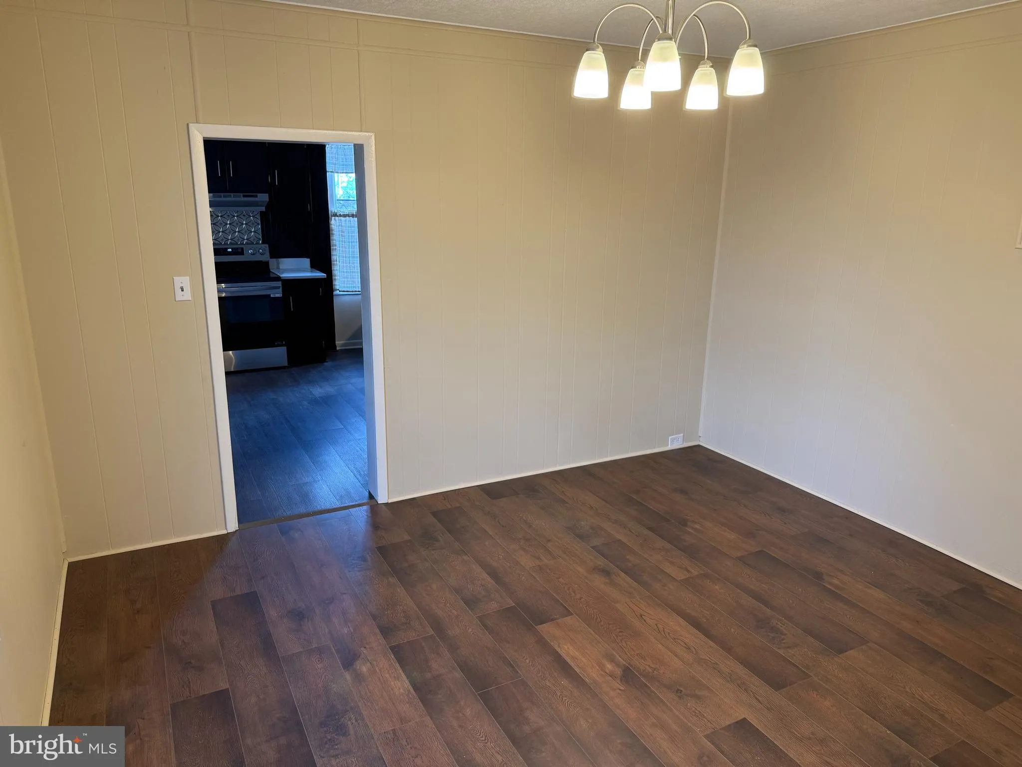 Chambersburg, Pennsylvania 17201, United States, 3 Bedrooms Bedrooms, ,1 BathroomBathrooms,Residential,Pending,11668