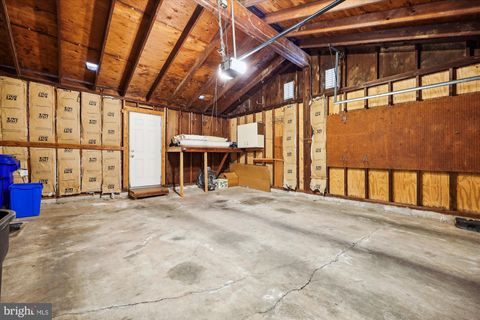 listing image 67