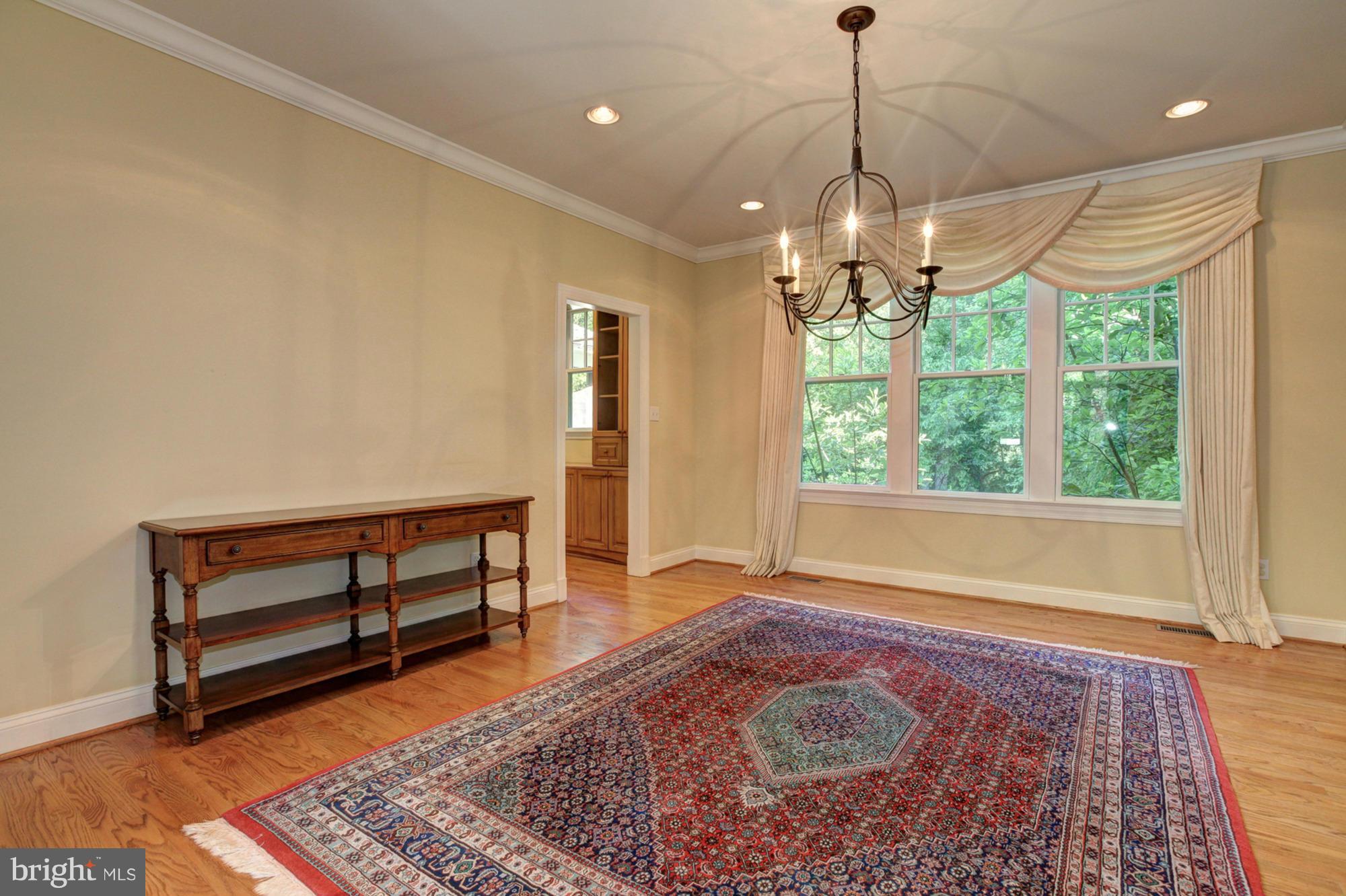 MERRY GO ROUND FARM - Residential