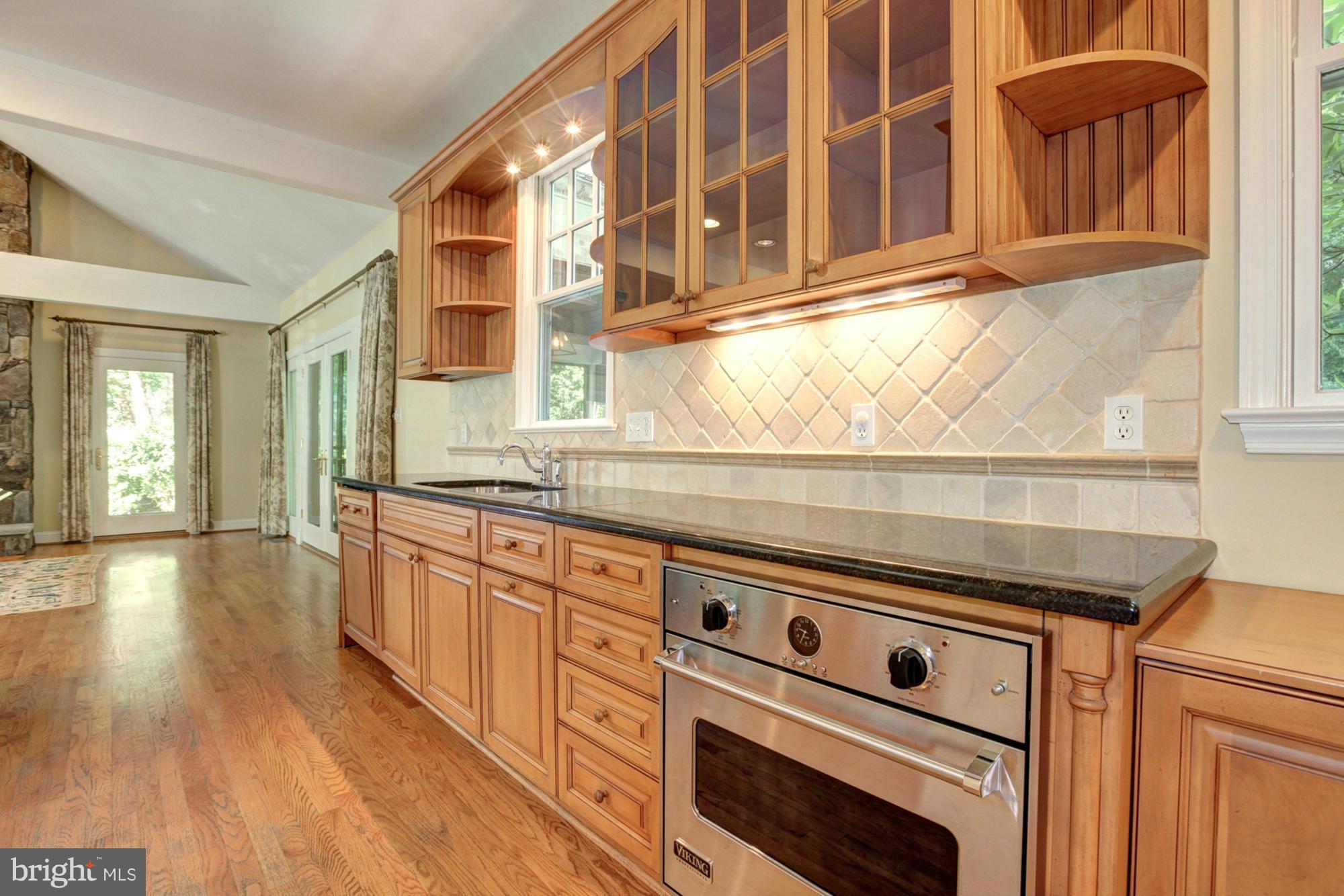 MERRY GO ROUND FARM - Residential