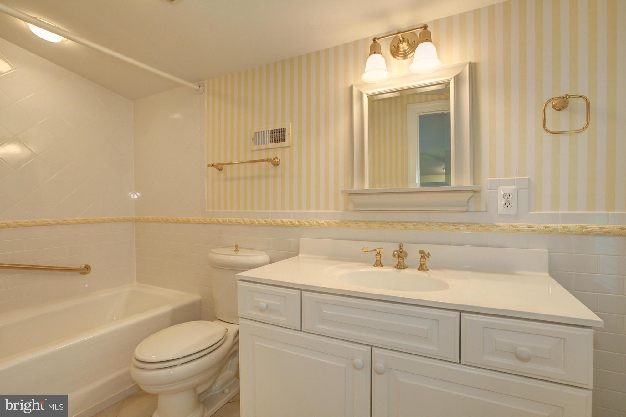 MERRY GO ROUND FARM - Residential