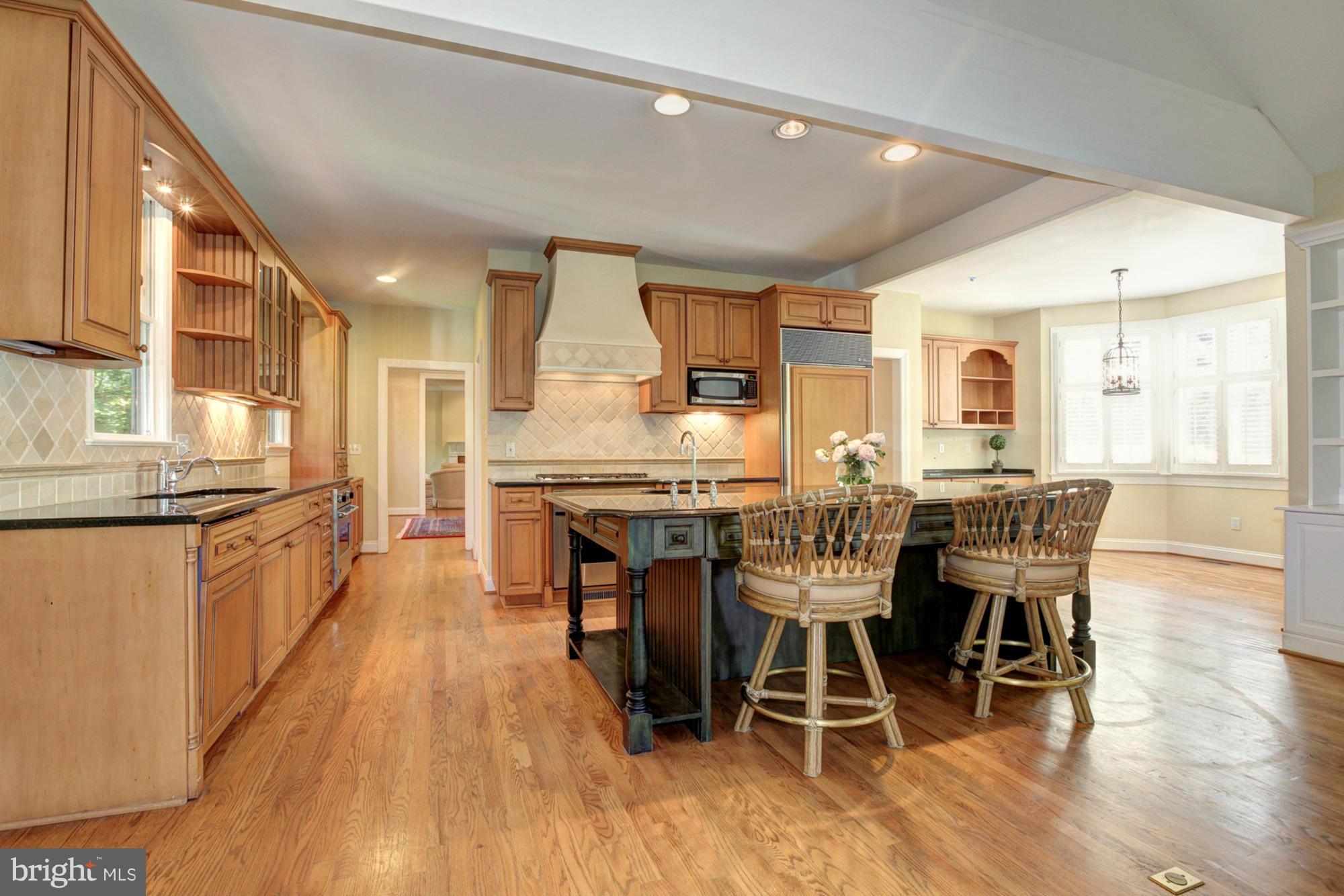 MERRY GO ROUND FARM - Residential