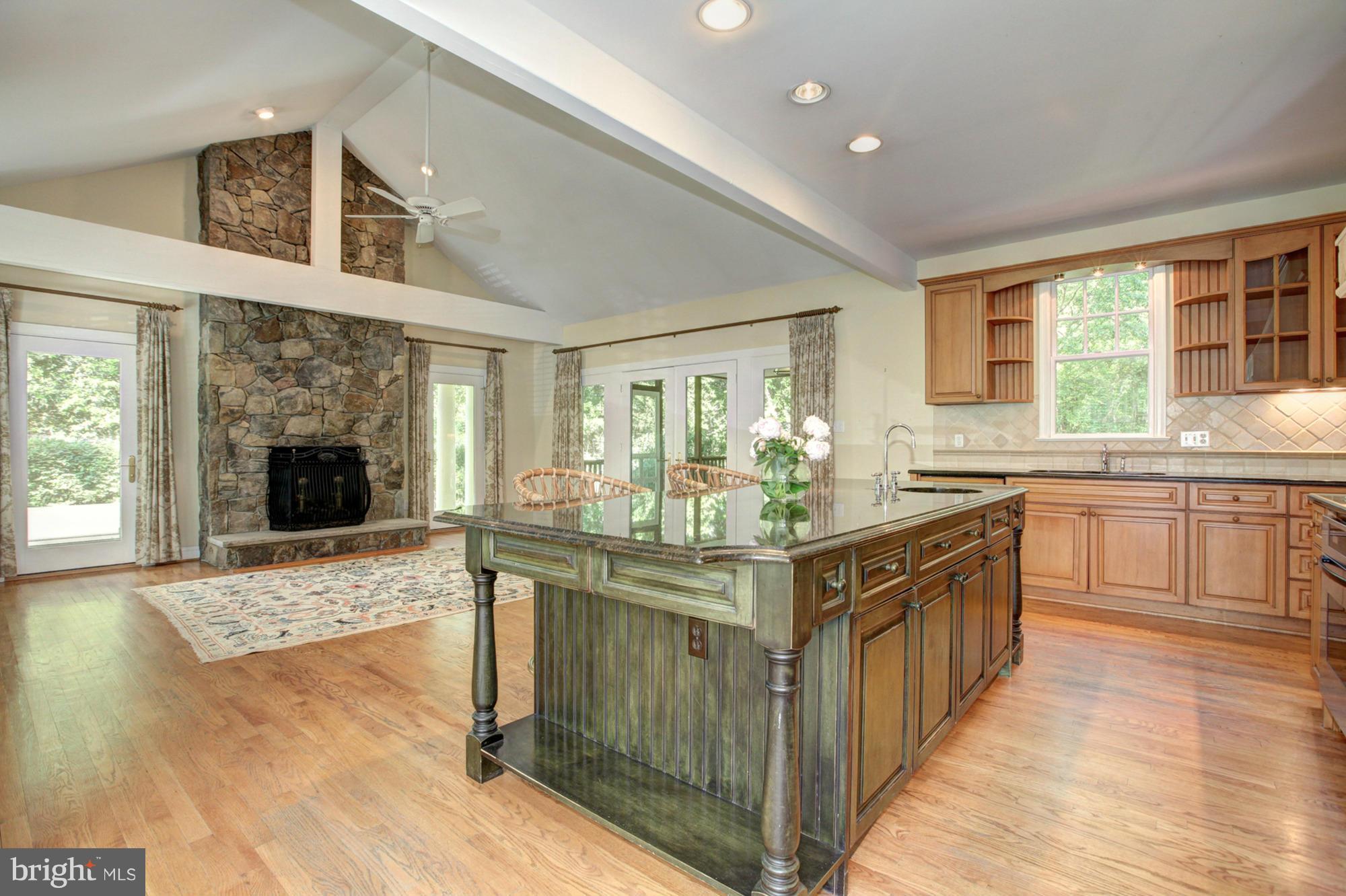 MERRY GO ROUND FARM - Residential