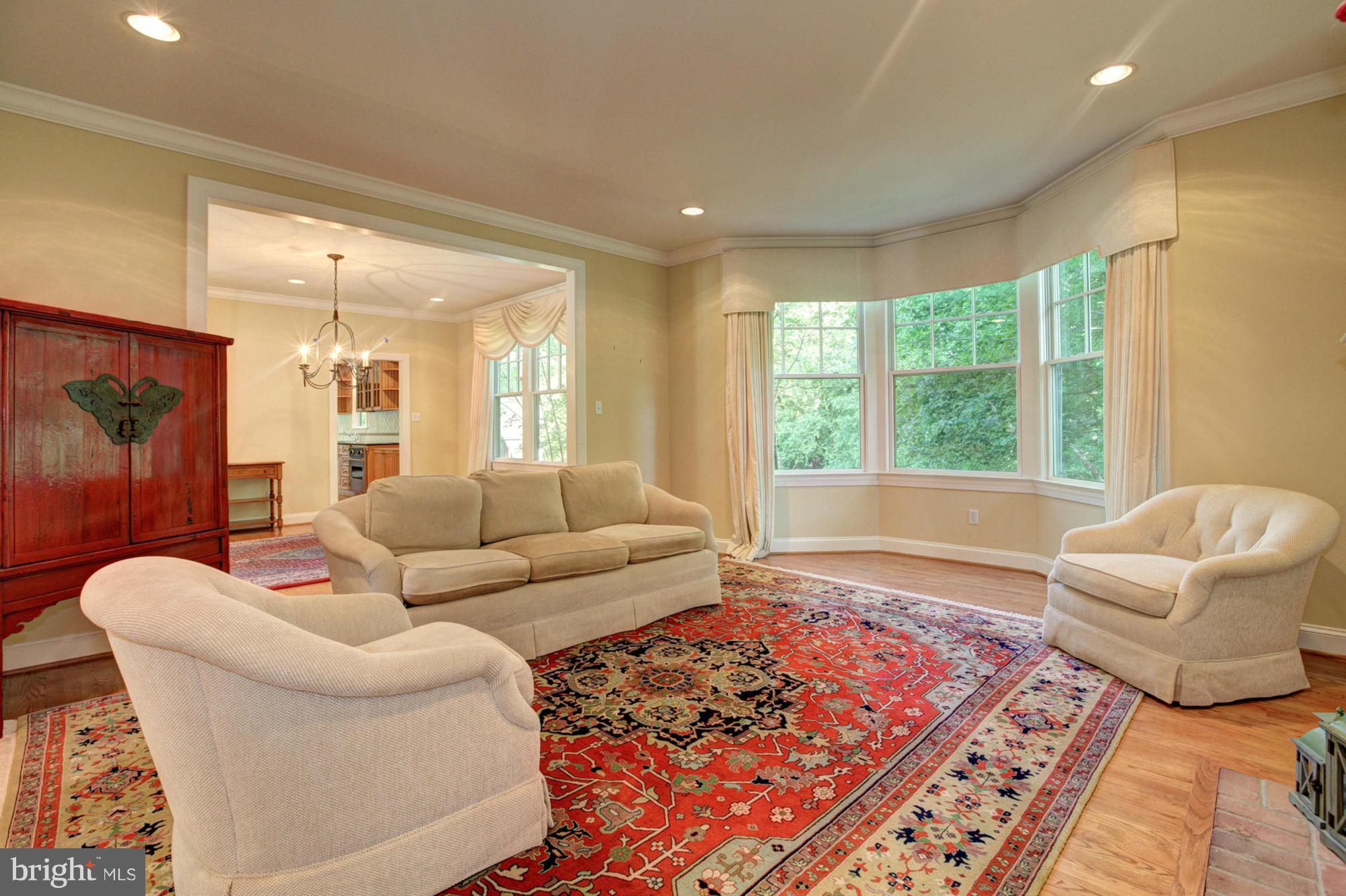 MERRY GO ROUND FARM - Residential