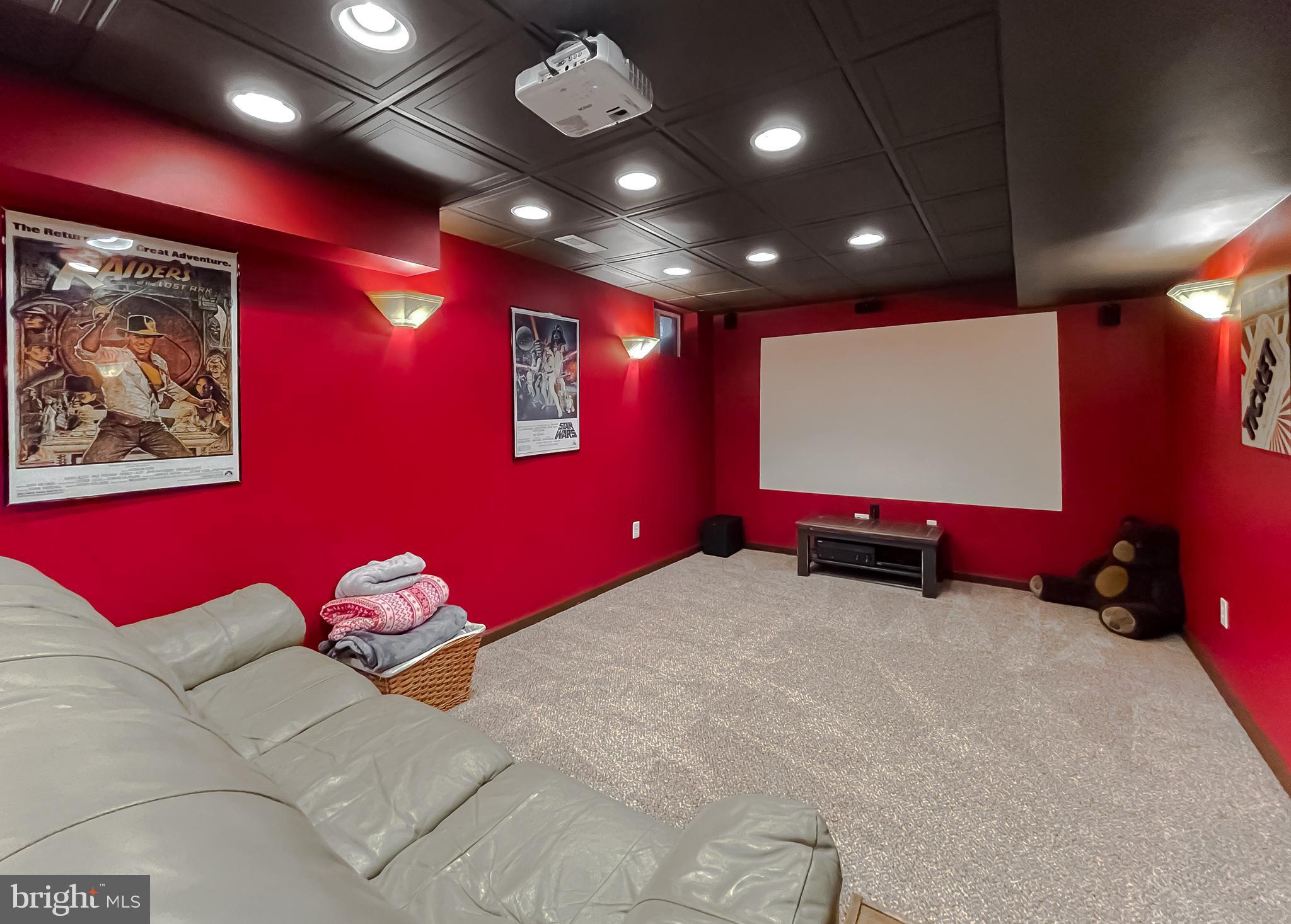 PORTOBELLO ESTATES - Residential