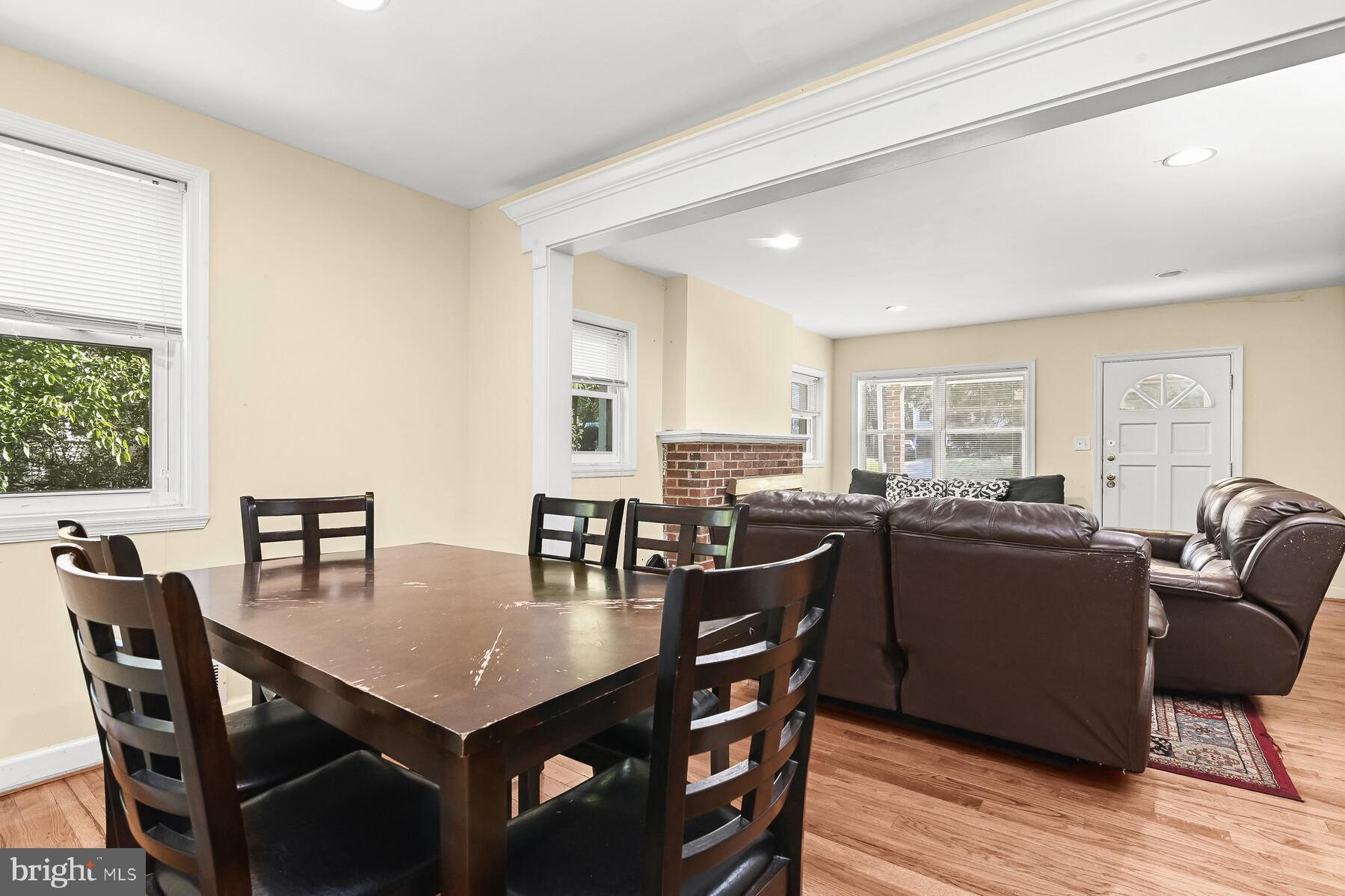 CHARLTON HEIGHTS - Residential