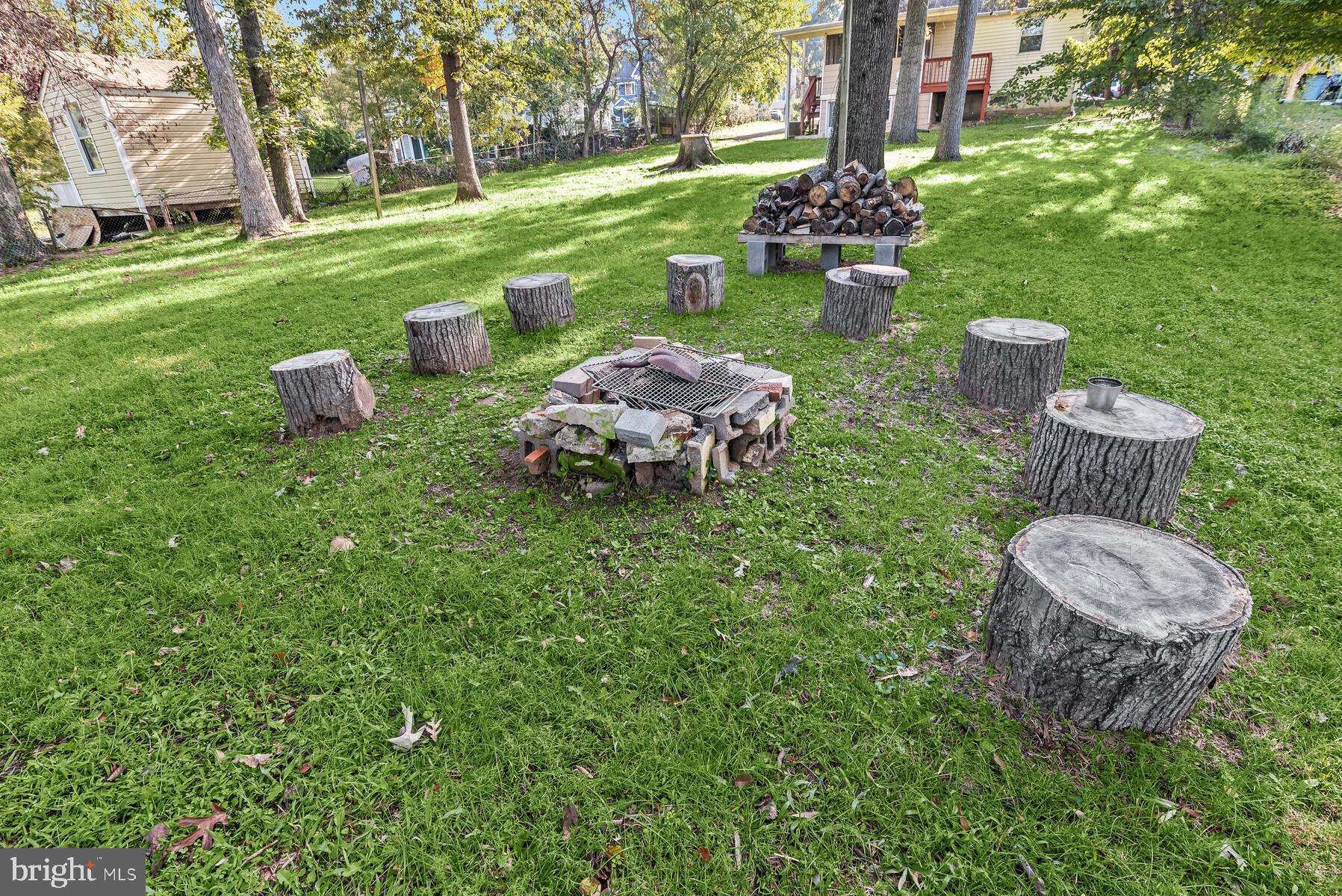 CHARLTON HEIGHTS - Residential