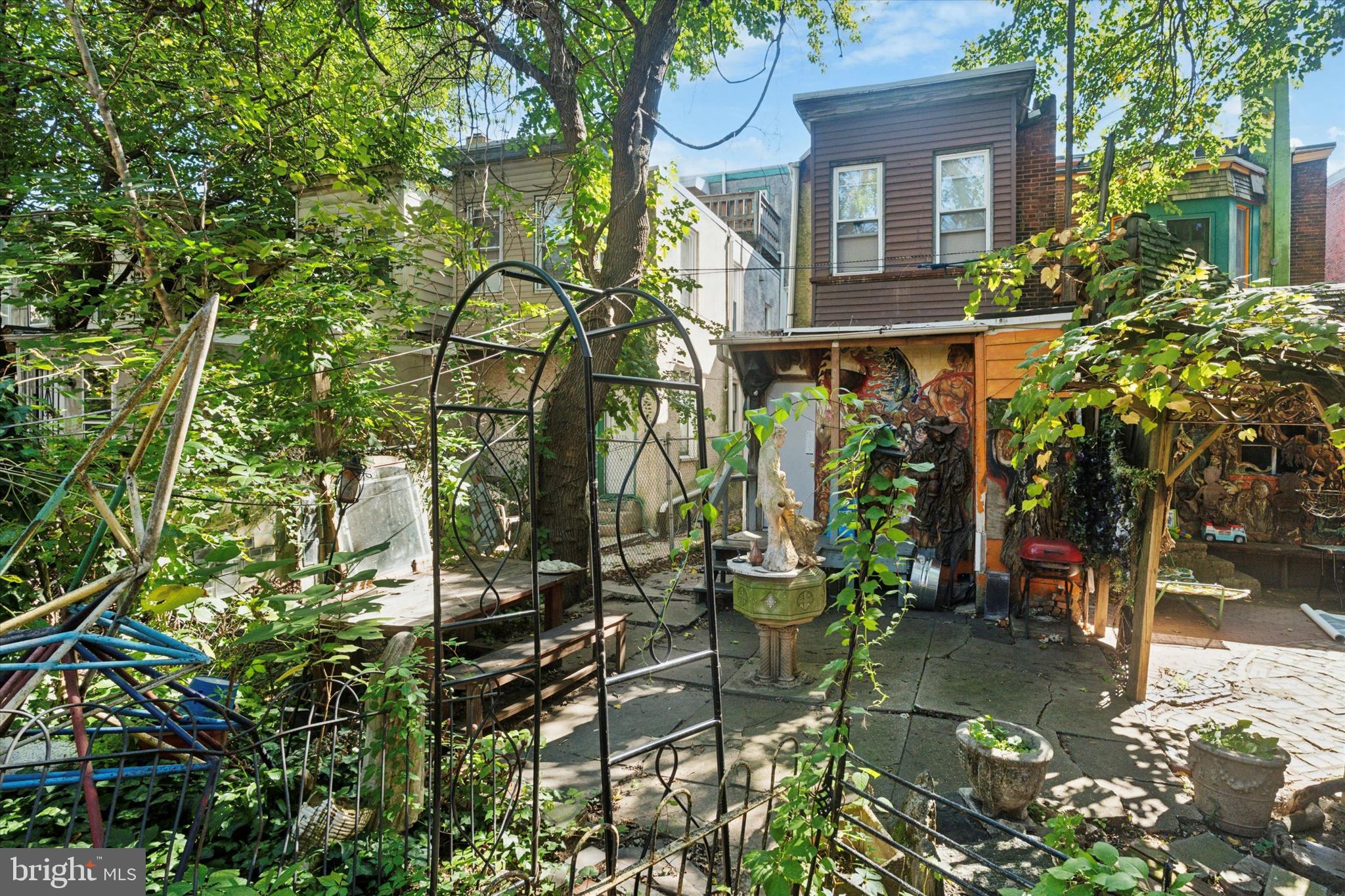 POWELTON VILLAGE - Residential