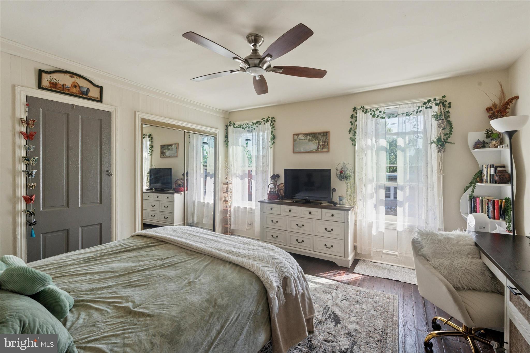 POWELTON VILLAGE - Residential