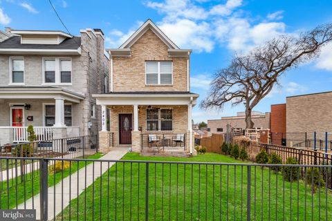 Photo of 2405 Naylor Road SE, WASHINGTON, DC 20020 (MLS # DCDC2247236)