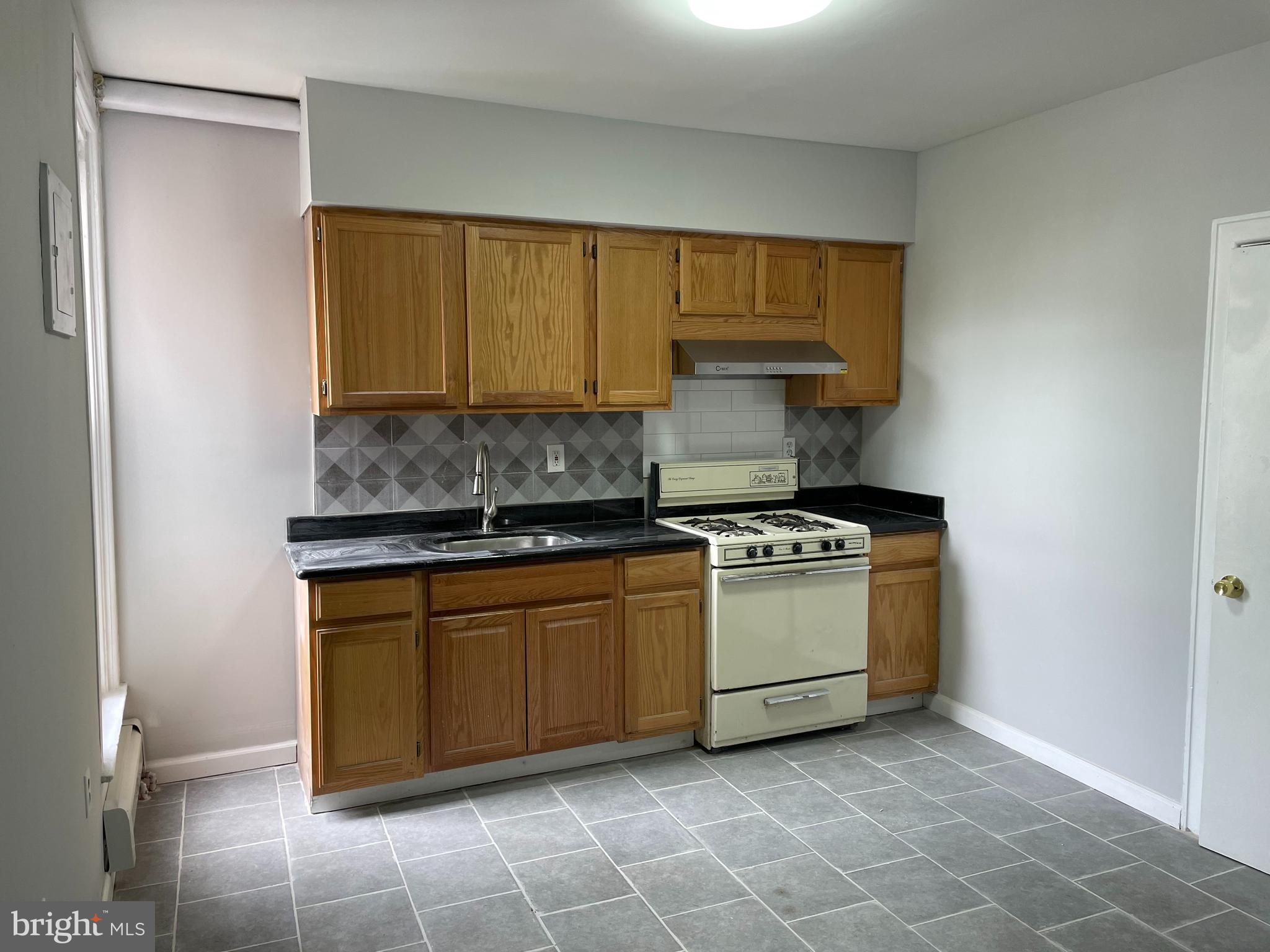 TACONY - Residential Income