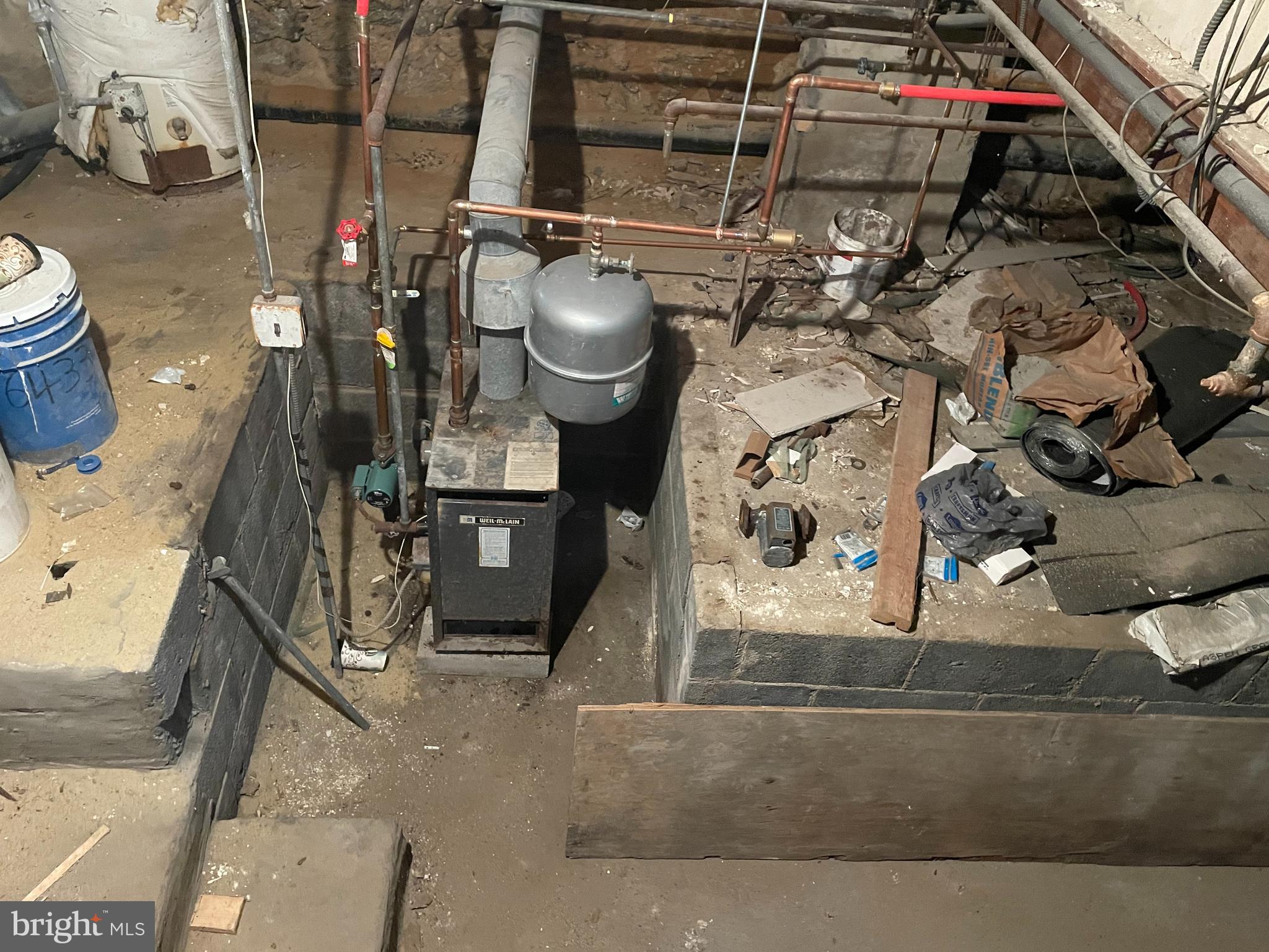 TACONY - Residential Income