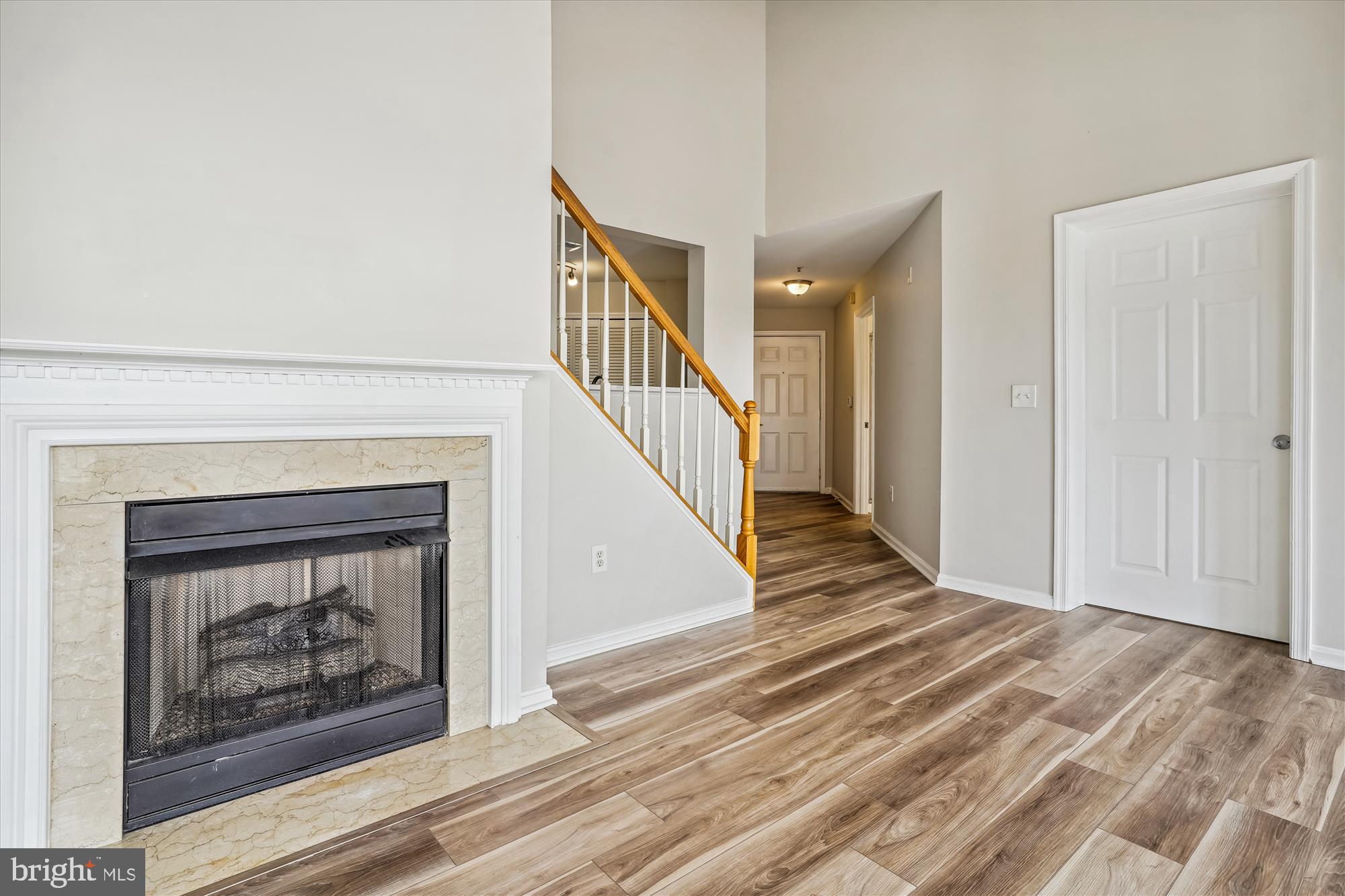 WESTBRIAR CONDOMINIUMS - Residential Lease