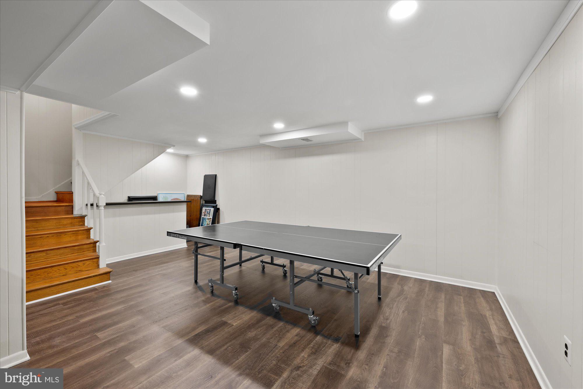 POTOMAC FALLS - Residential