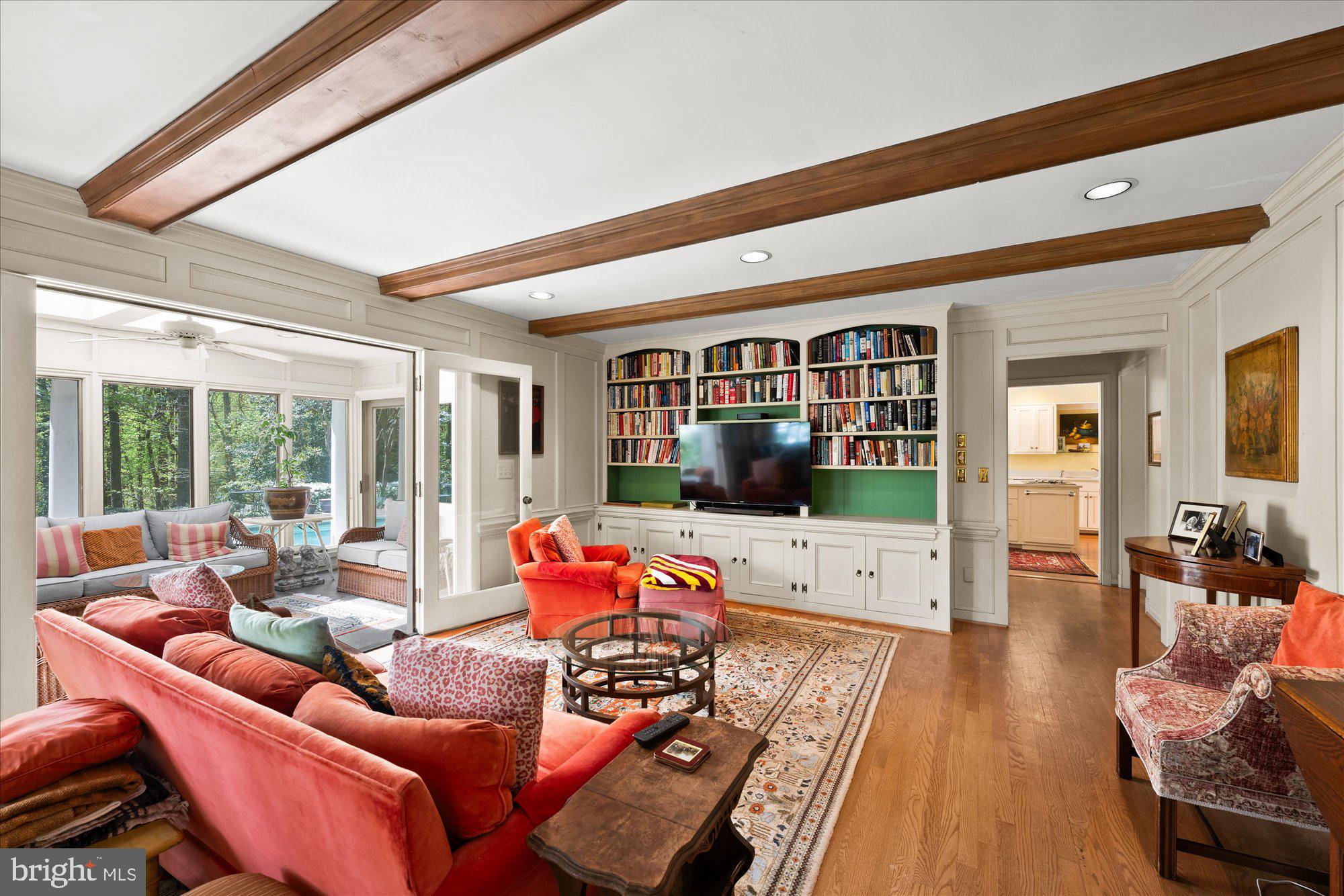 POTOMAC FALLS - Residential