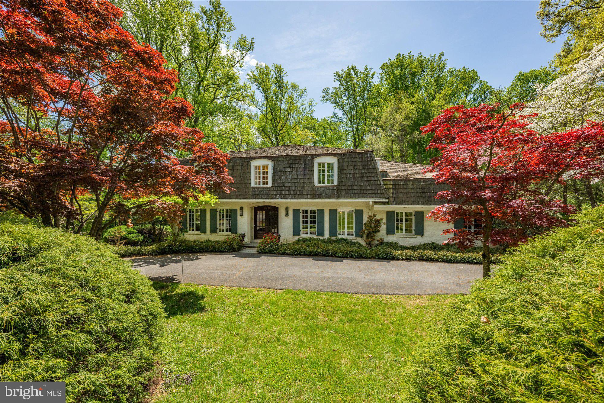 POTOMAC FALLS - Residential