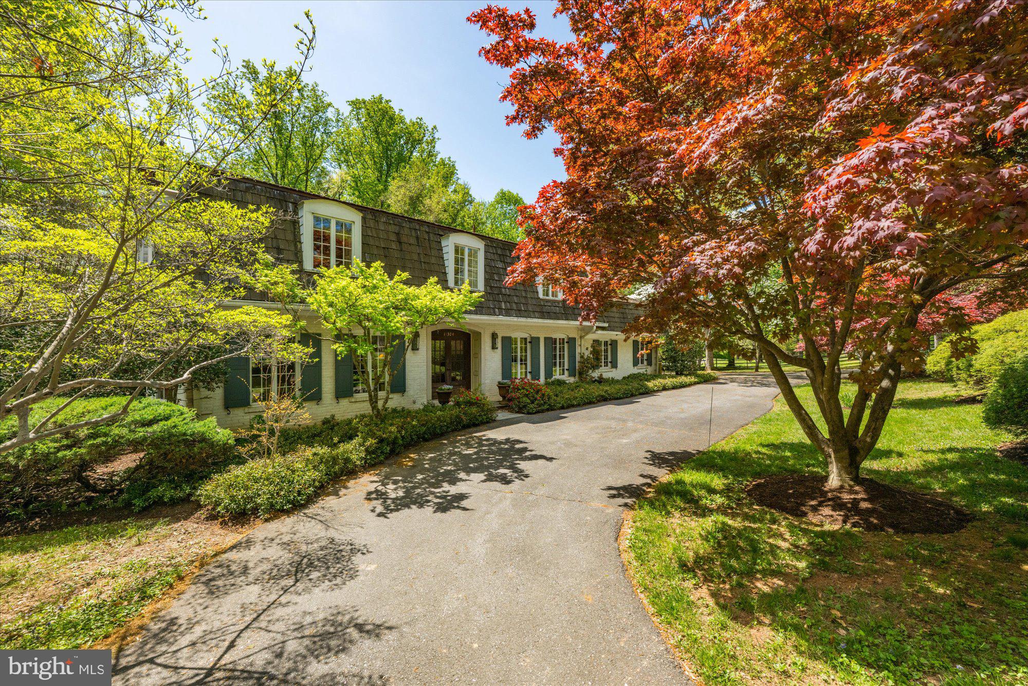 POTOMAC FALLS - Residential