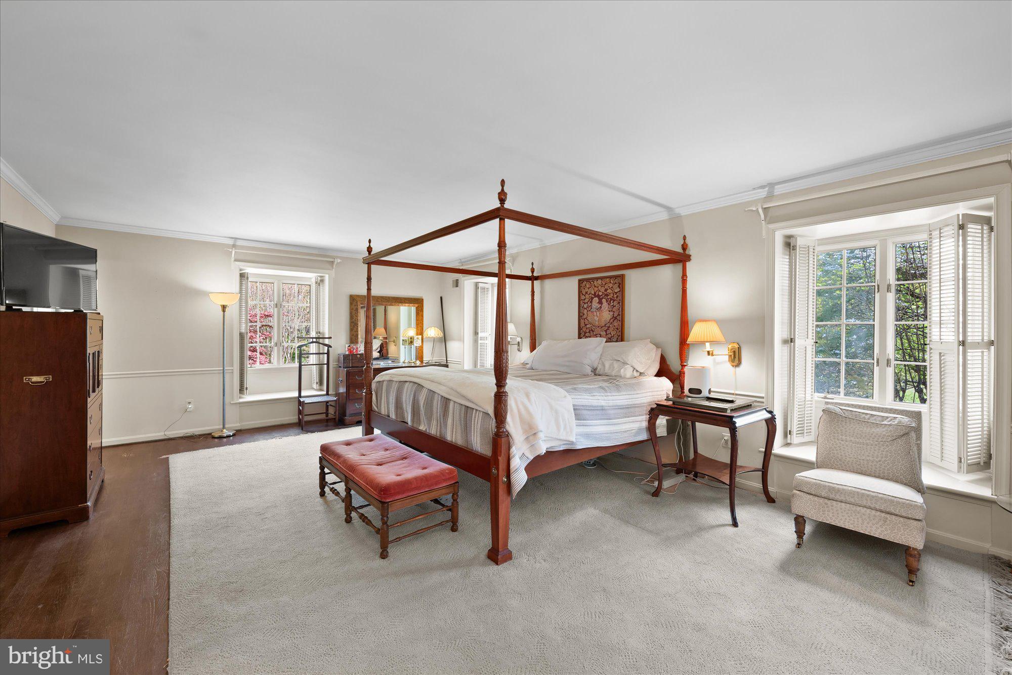 POTOMAC FALLS - Residential