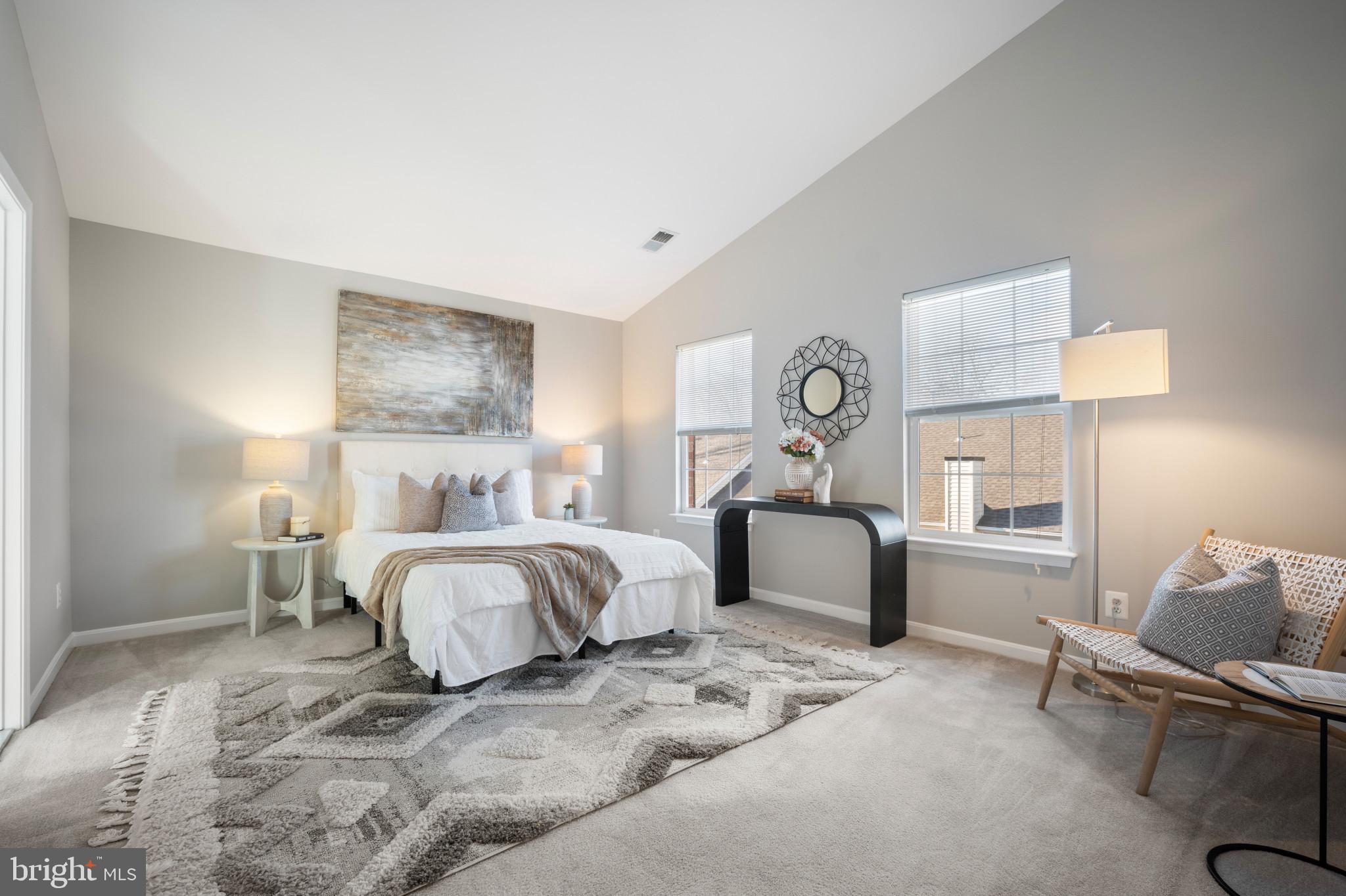 KENWOOD TOWNES - Residential