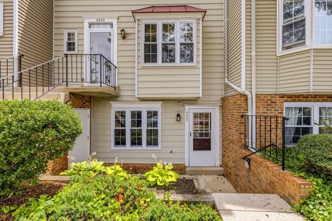 Condo For Sale - 4225 Stockbridge Drive #5F<br/> Prince William County, DUMFRIES, VA 22025