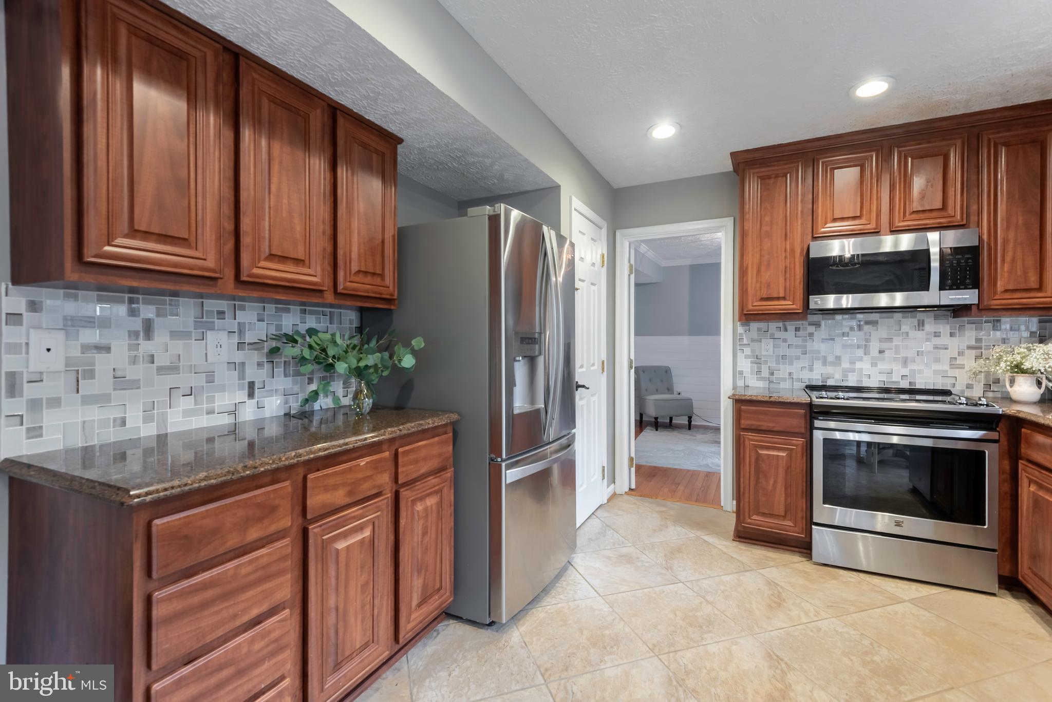 KIMBERLY HILLS - Residential