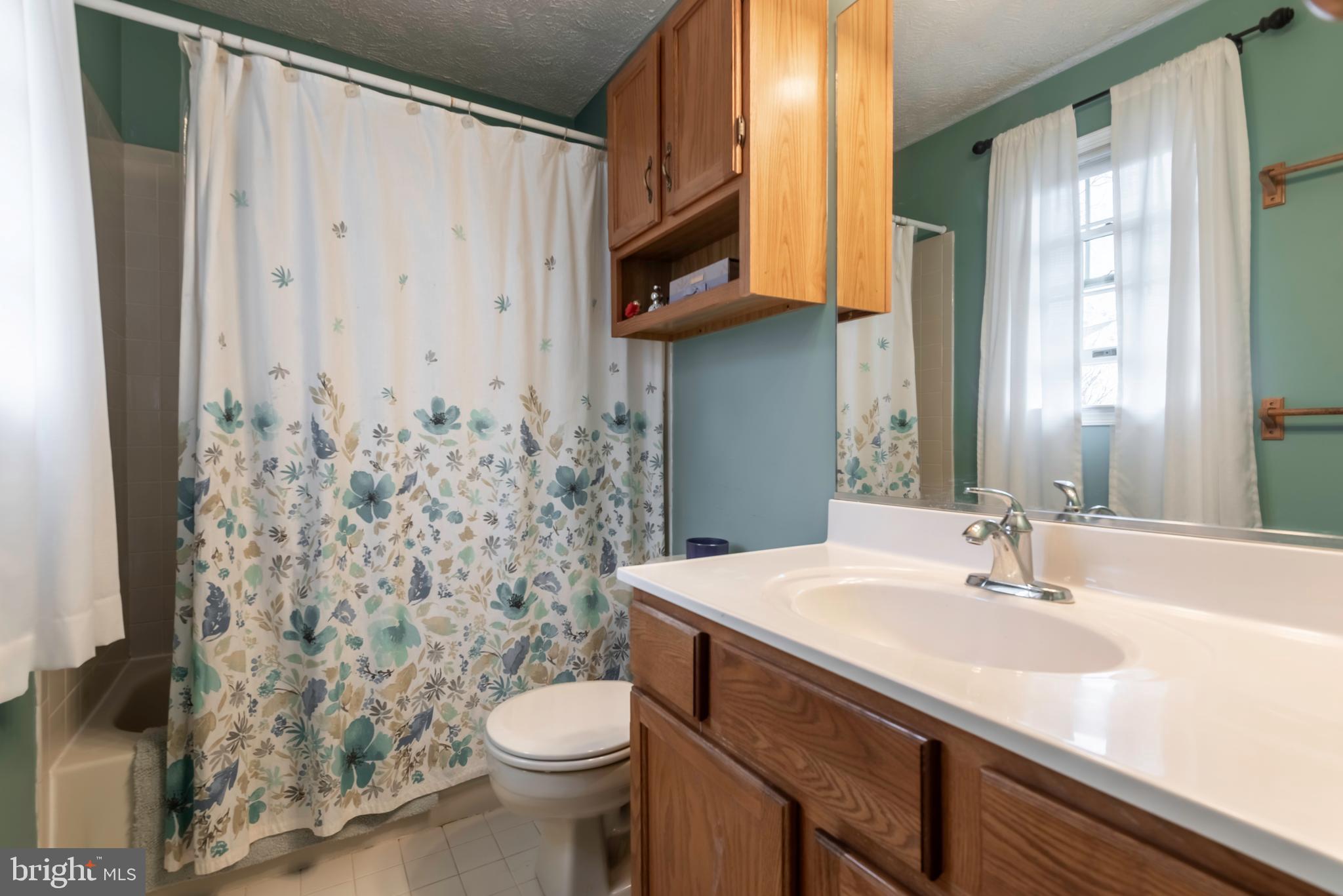 KIMBERLY HILLS - Residential