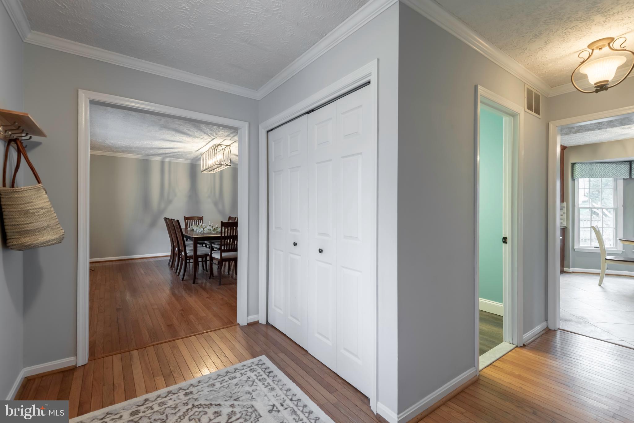 KIMBERLY HILLS - Residential