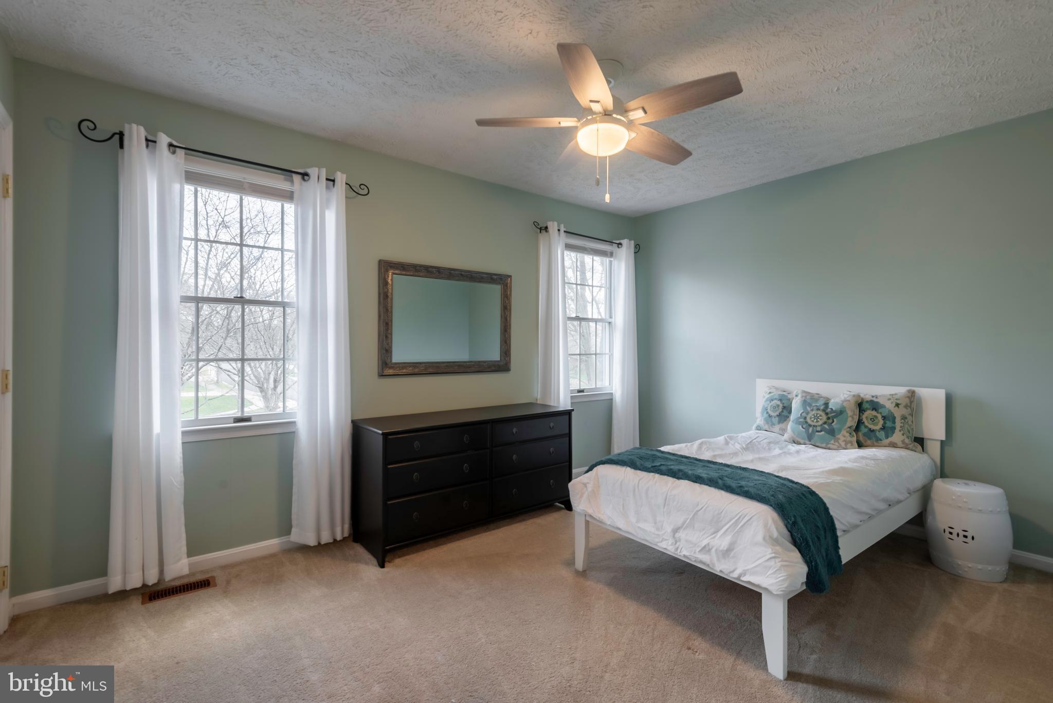 KIMBERLY HILLS - Residential