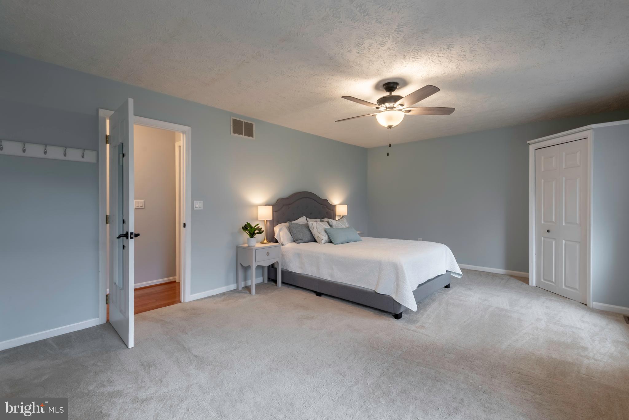 KIMBERLY HILLS - Residential