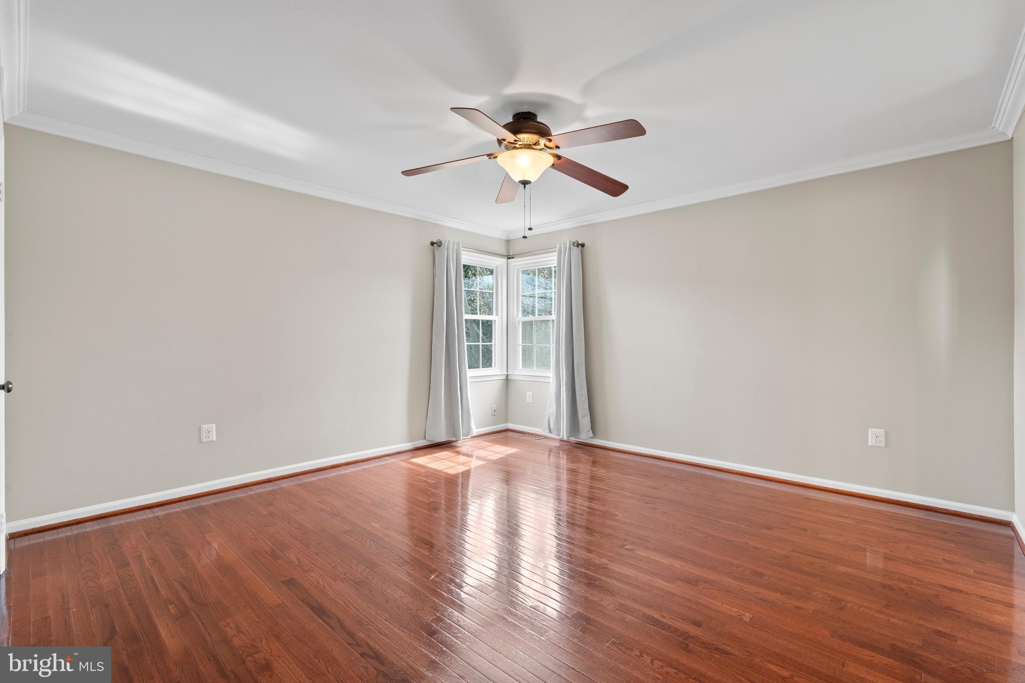 CHANTILLY HIGHLANDS - Residential