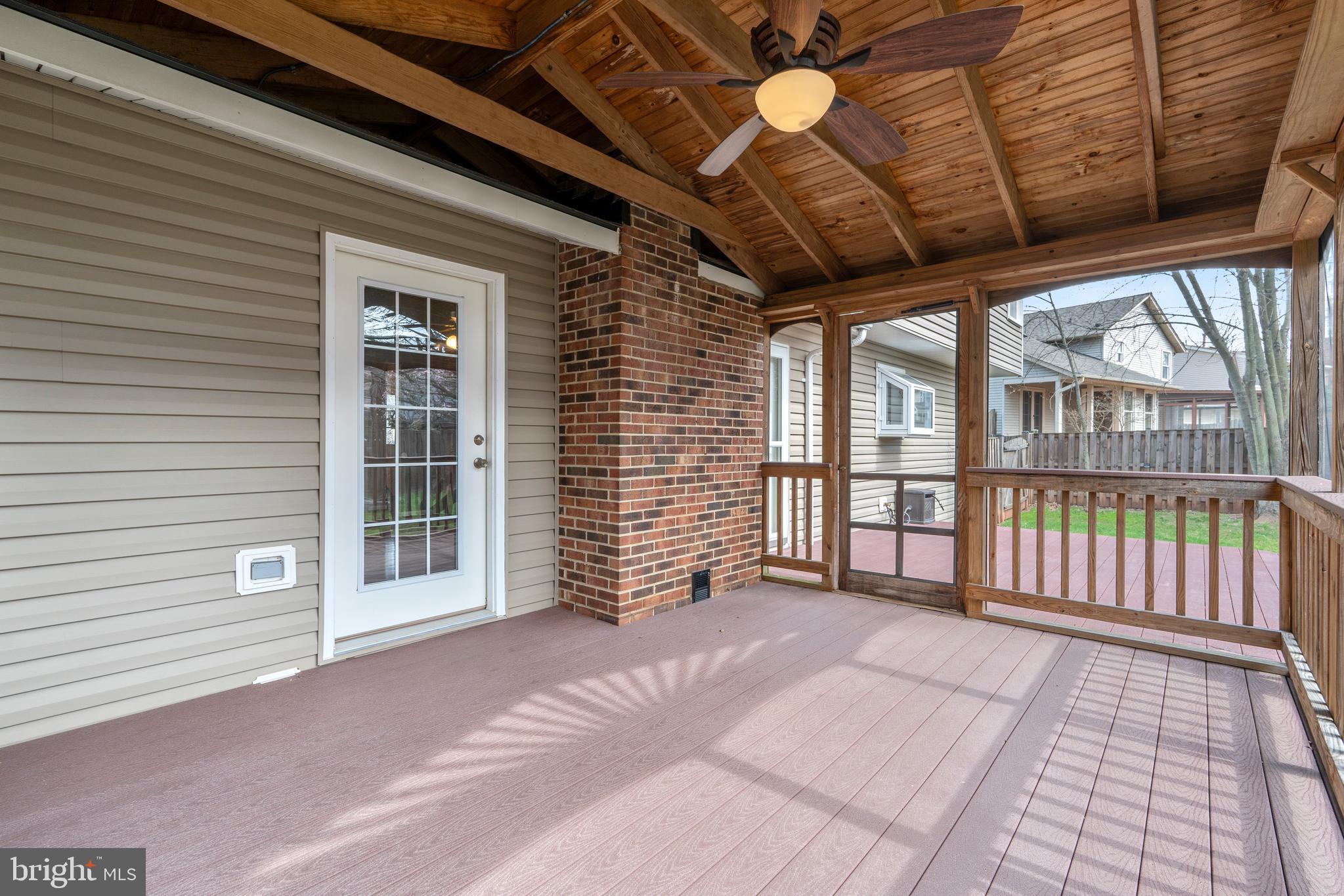 CHANTILLY HIGHLANDS - Residential