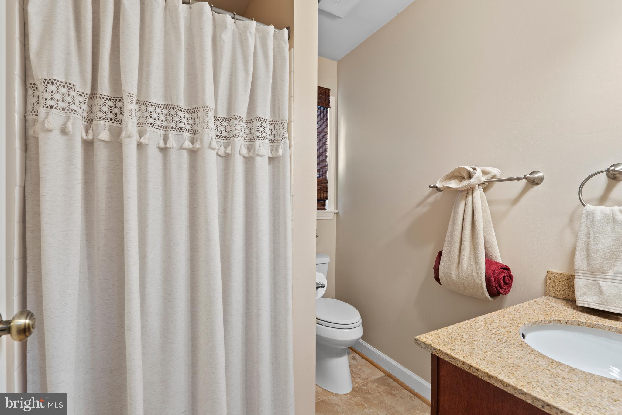 CHANTILLY HIGHLANDS - Residential