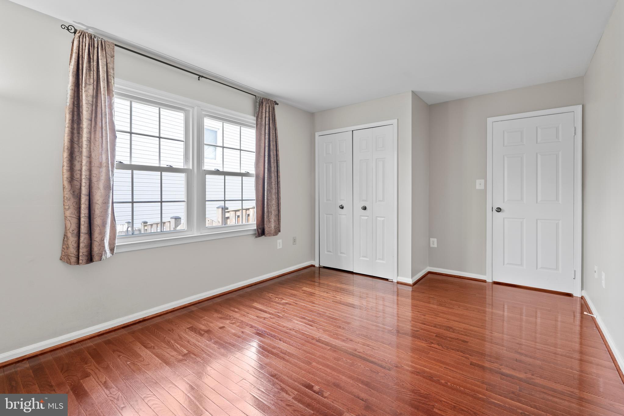 CHANTILLY HIGHLANDS - Residential