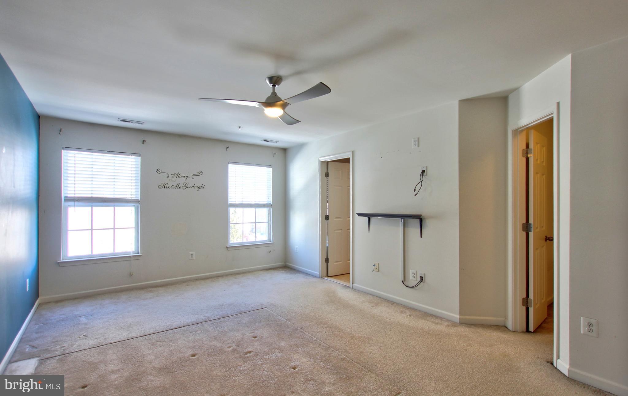 SUMMERFIELD AT MISSION PLACE - Residential