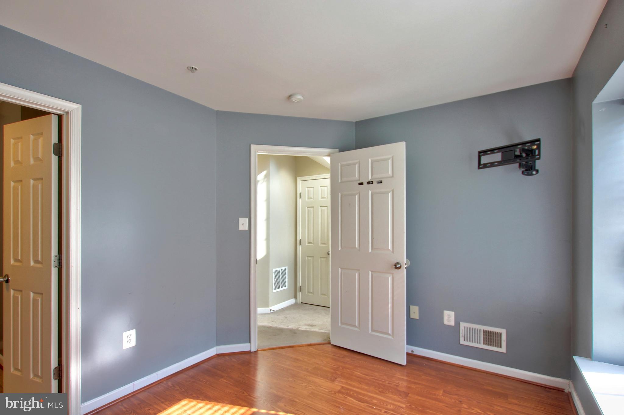 SUMMERFIELD AT MISSION PLACE - Residential