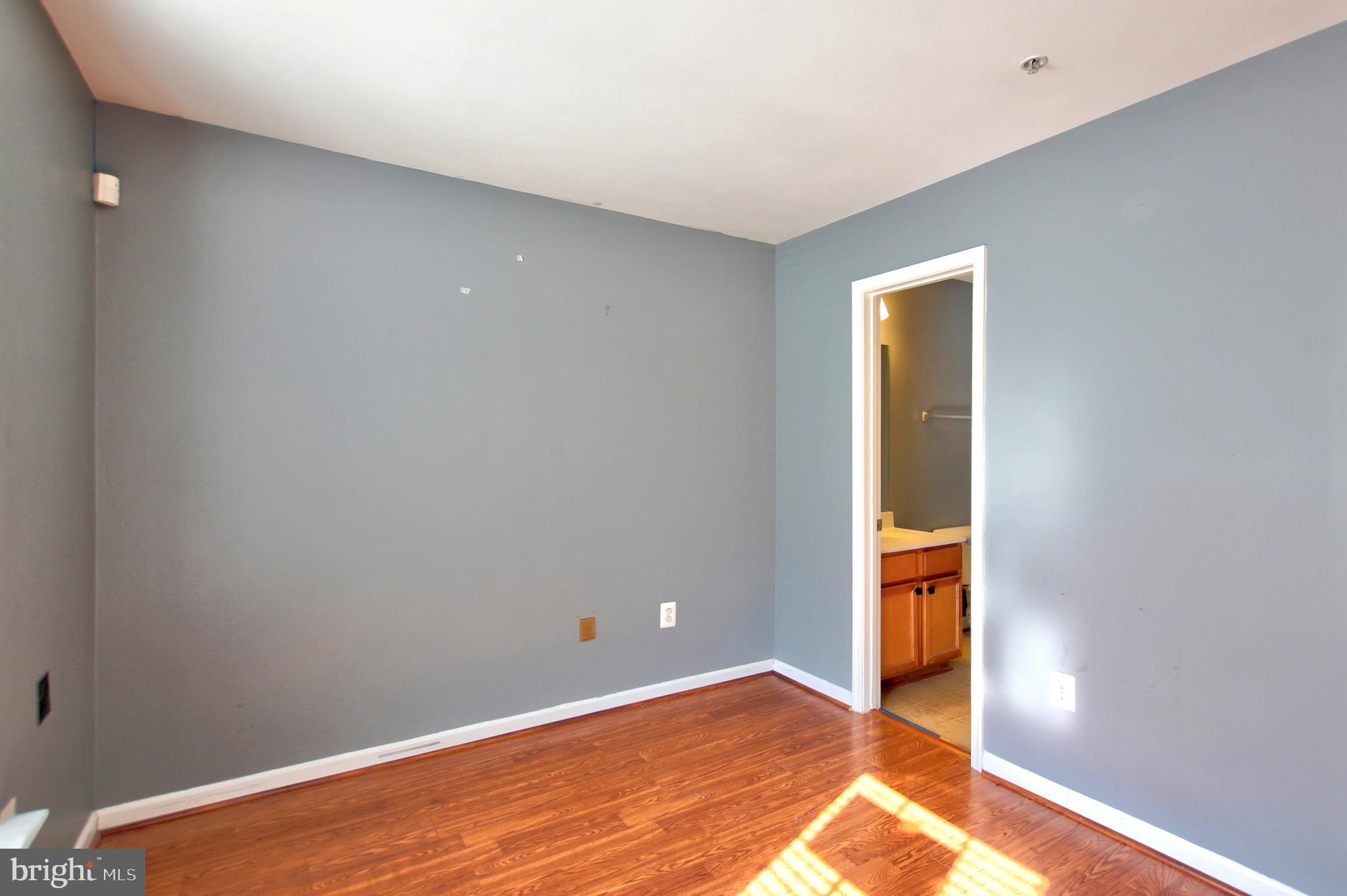 SUMMERFIELD AT MISSION PLACE - Residential