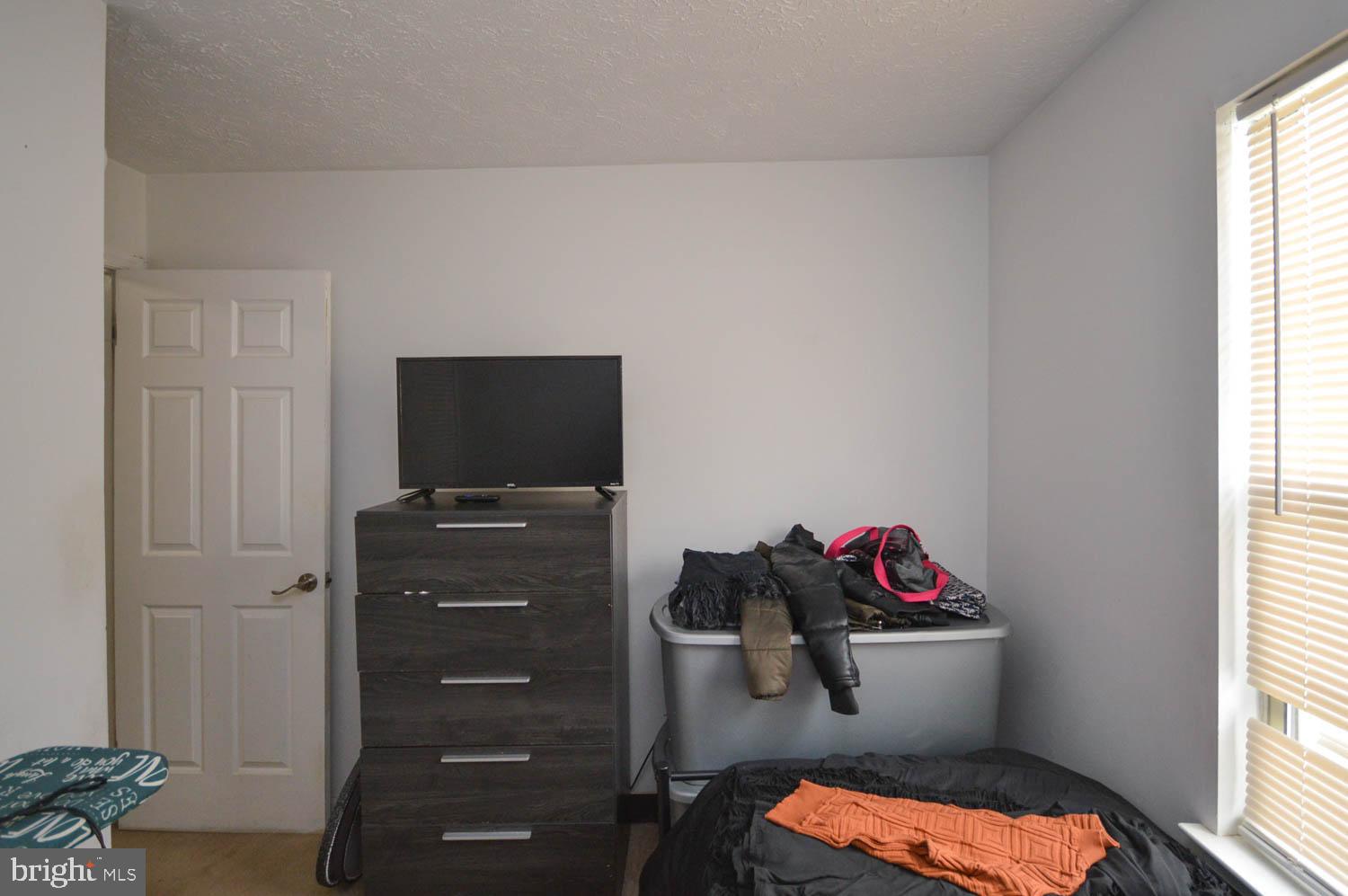 RIVERSIDE RUN - Residential