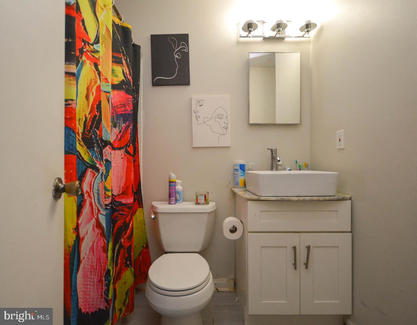 RIVERSIDE RUN - Residential