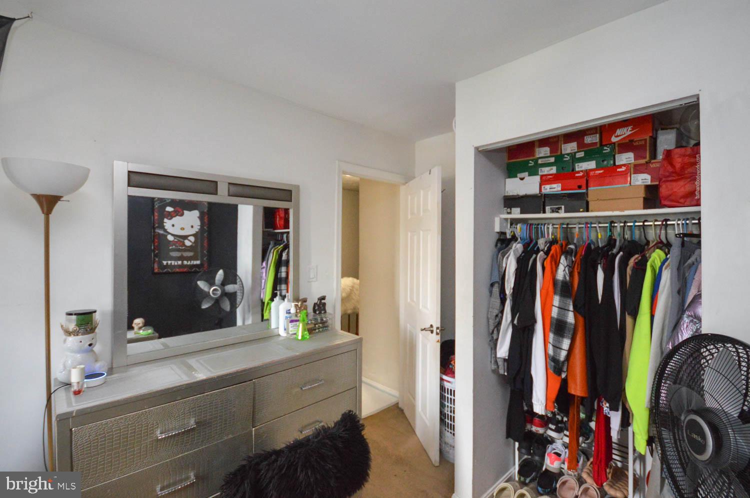 RIVERSIDE RUN - Residential