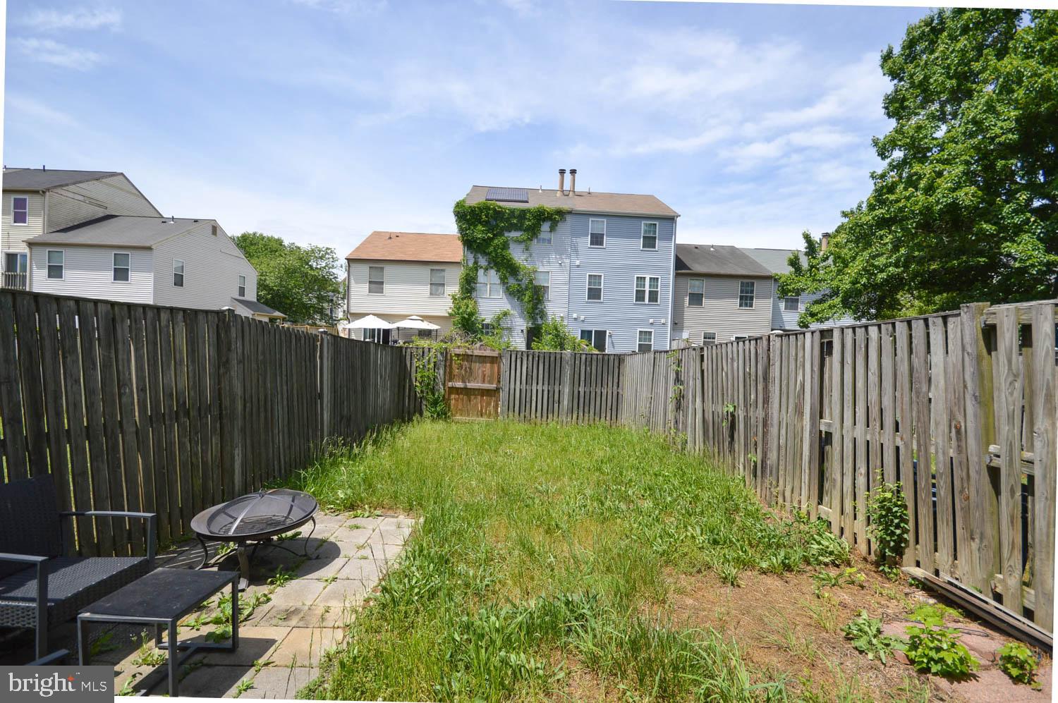 RIVERSIDE RUN - Residential