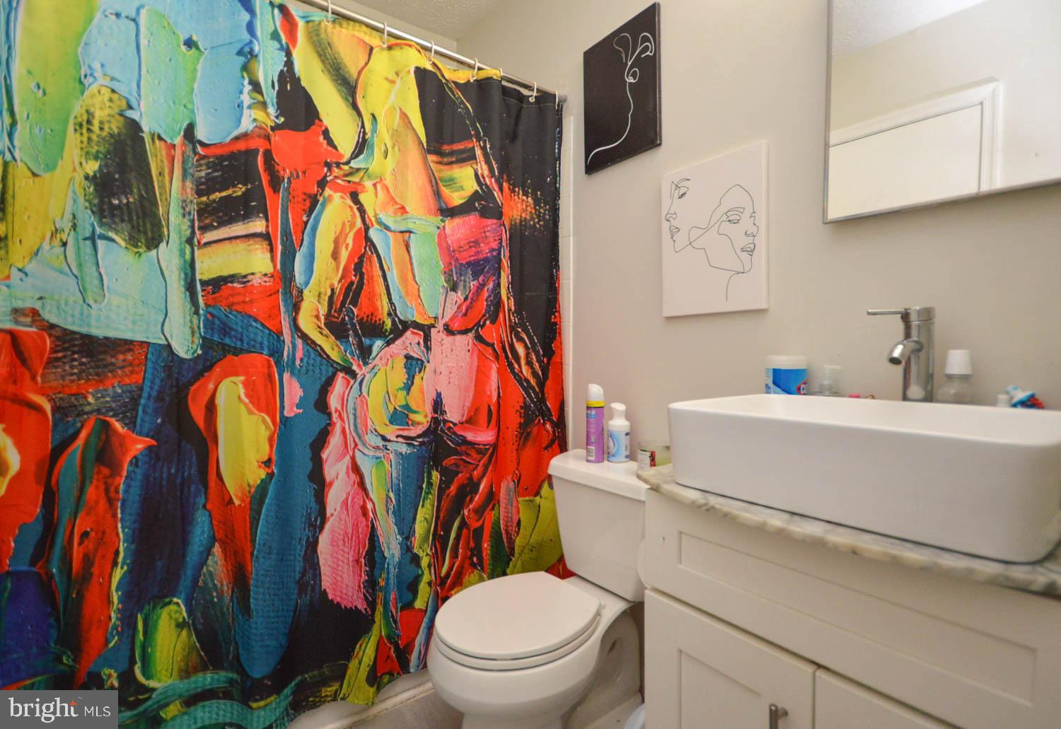 RIVERSIDE RUN - Residential